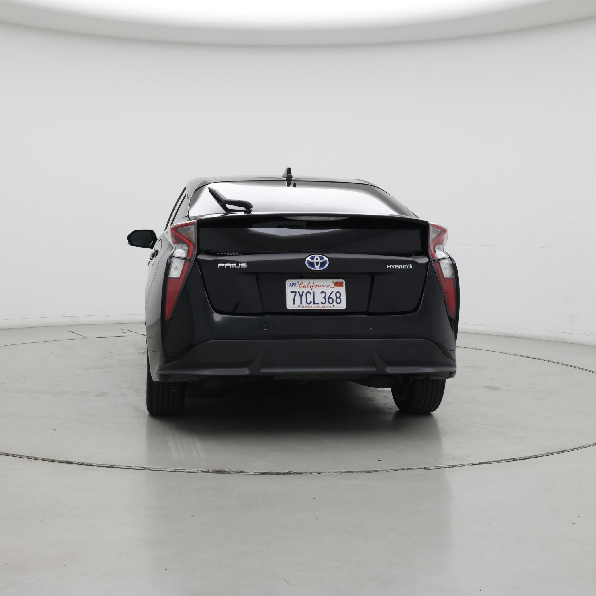 Thumbnail: 2017 Toyota Prius - 6