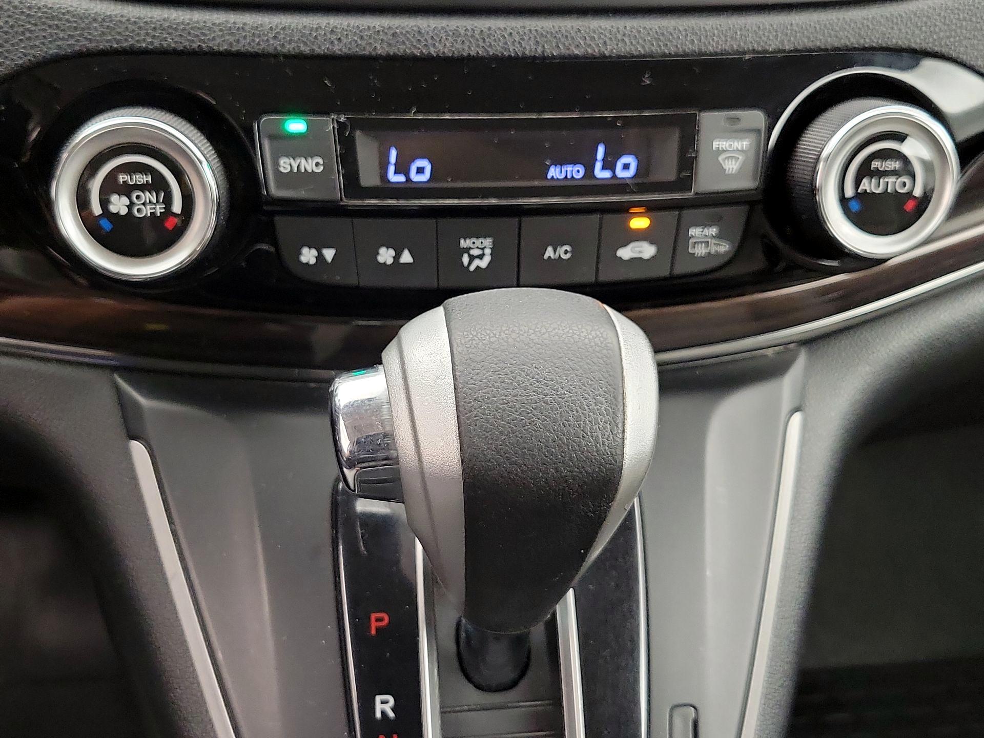 Thumbnail: 2015 Honda CR-V - 16