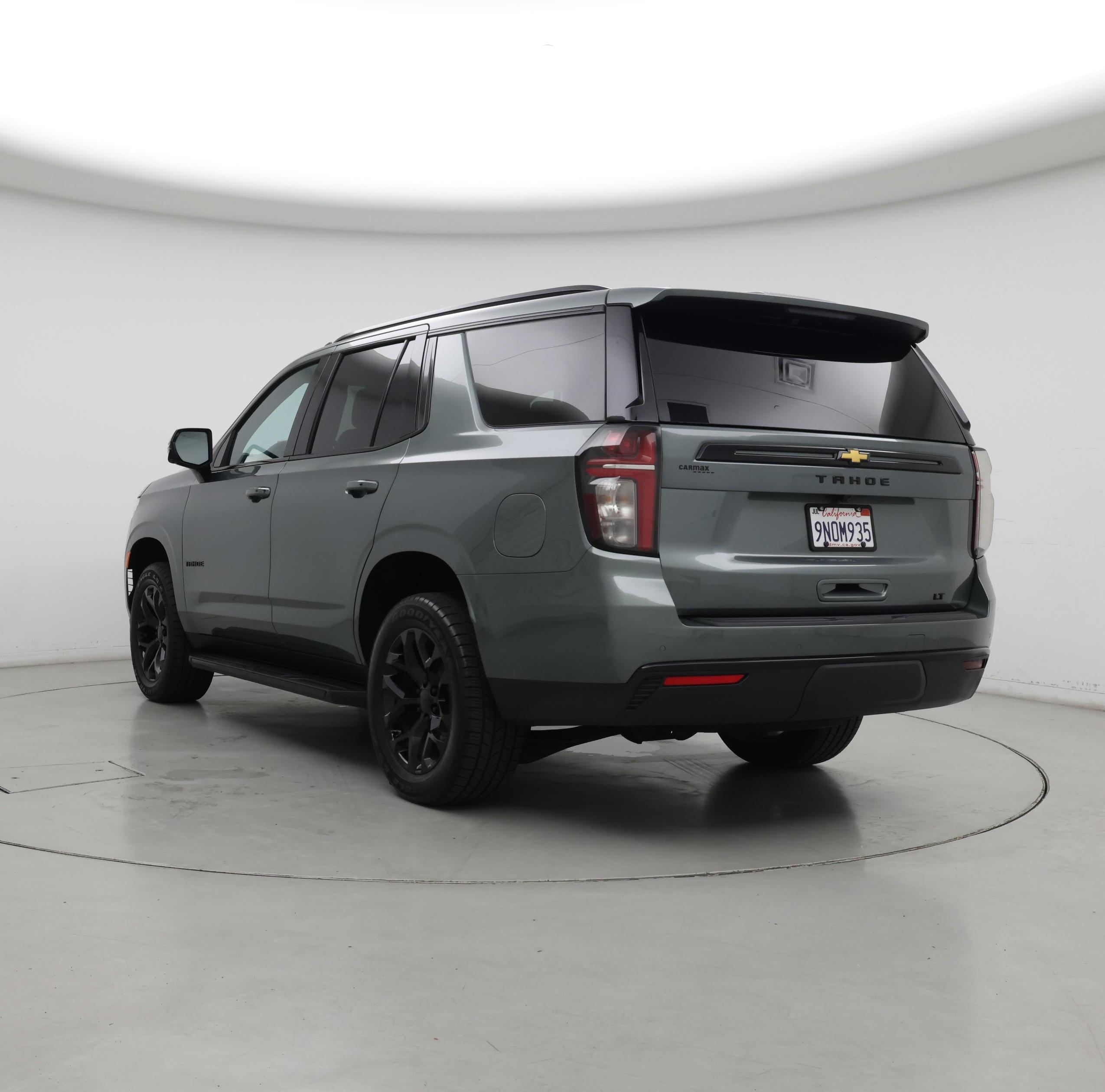 Thumbnail: 2024 Chevrolet Tahoe - 2