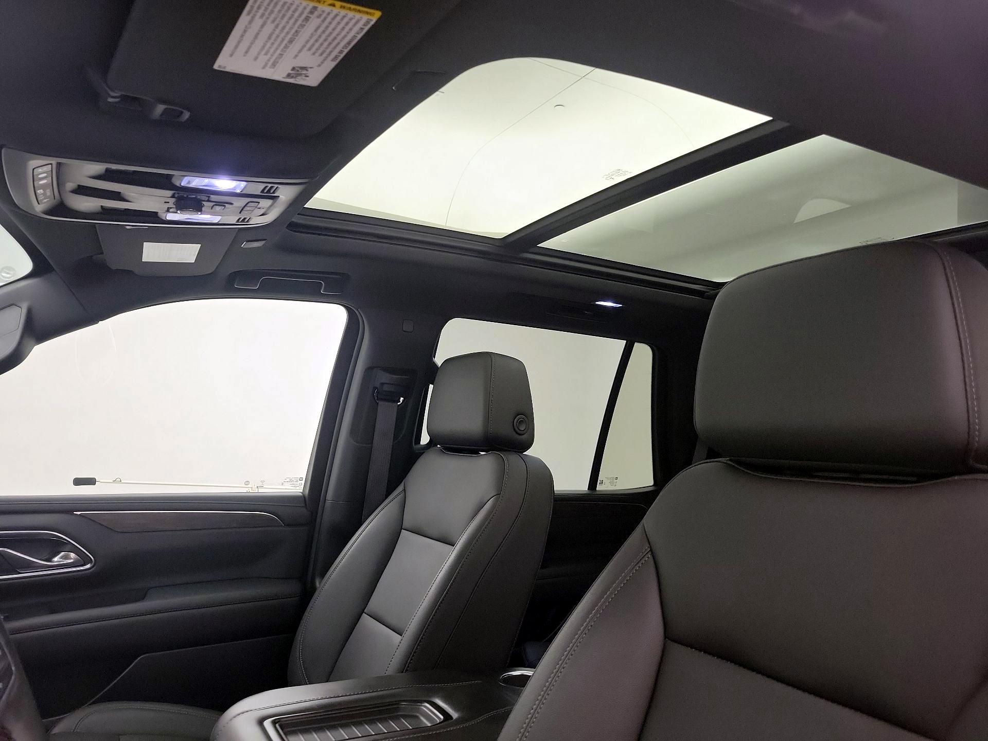 Thumbnail: 2024 Chevrolet Tahoe - 19