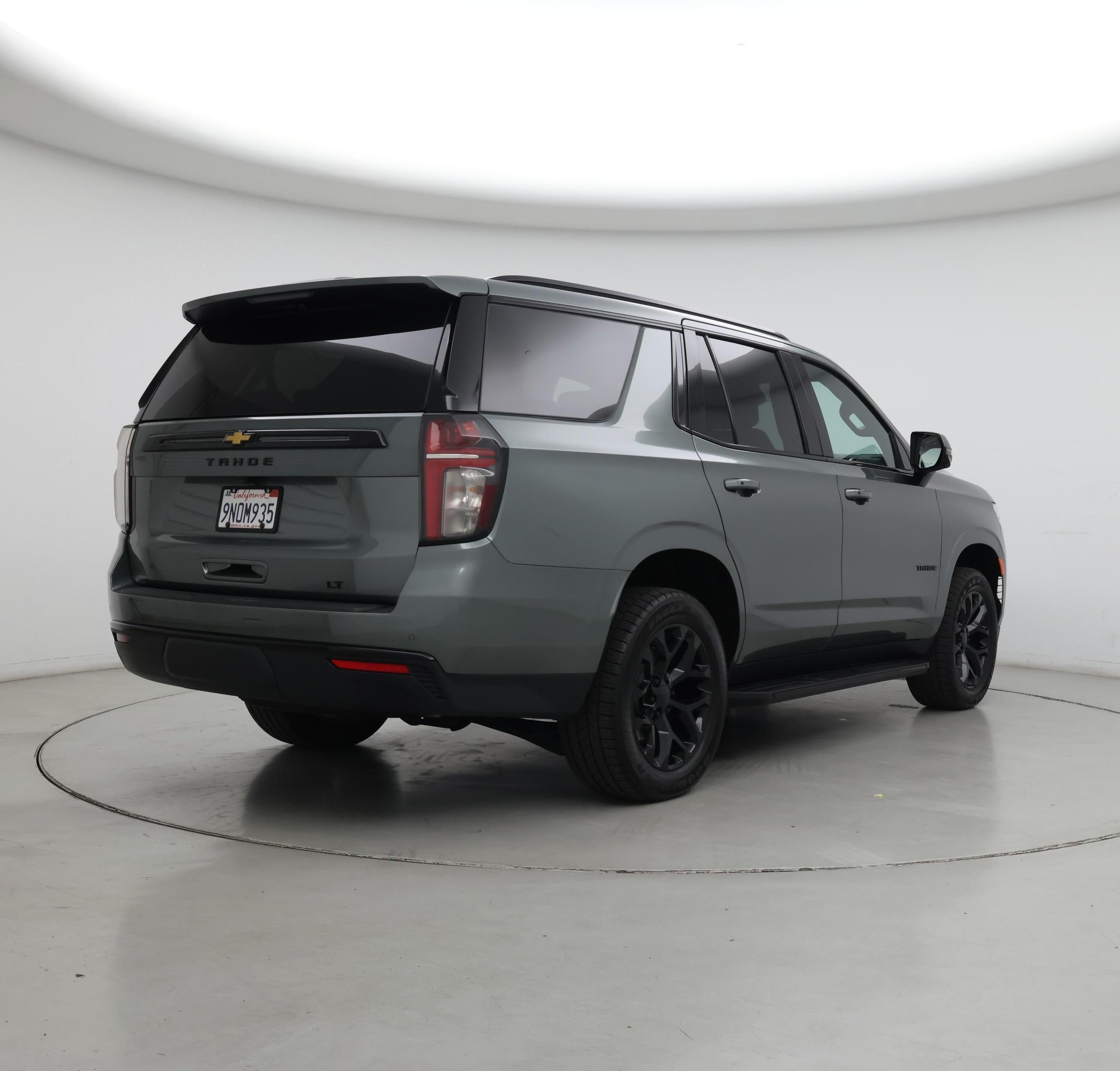 Thumbnail: 2024 Chevrolet Tahoe - 8