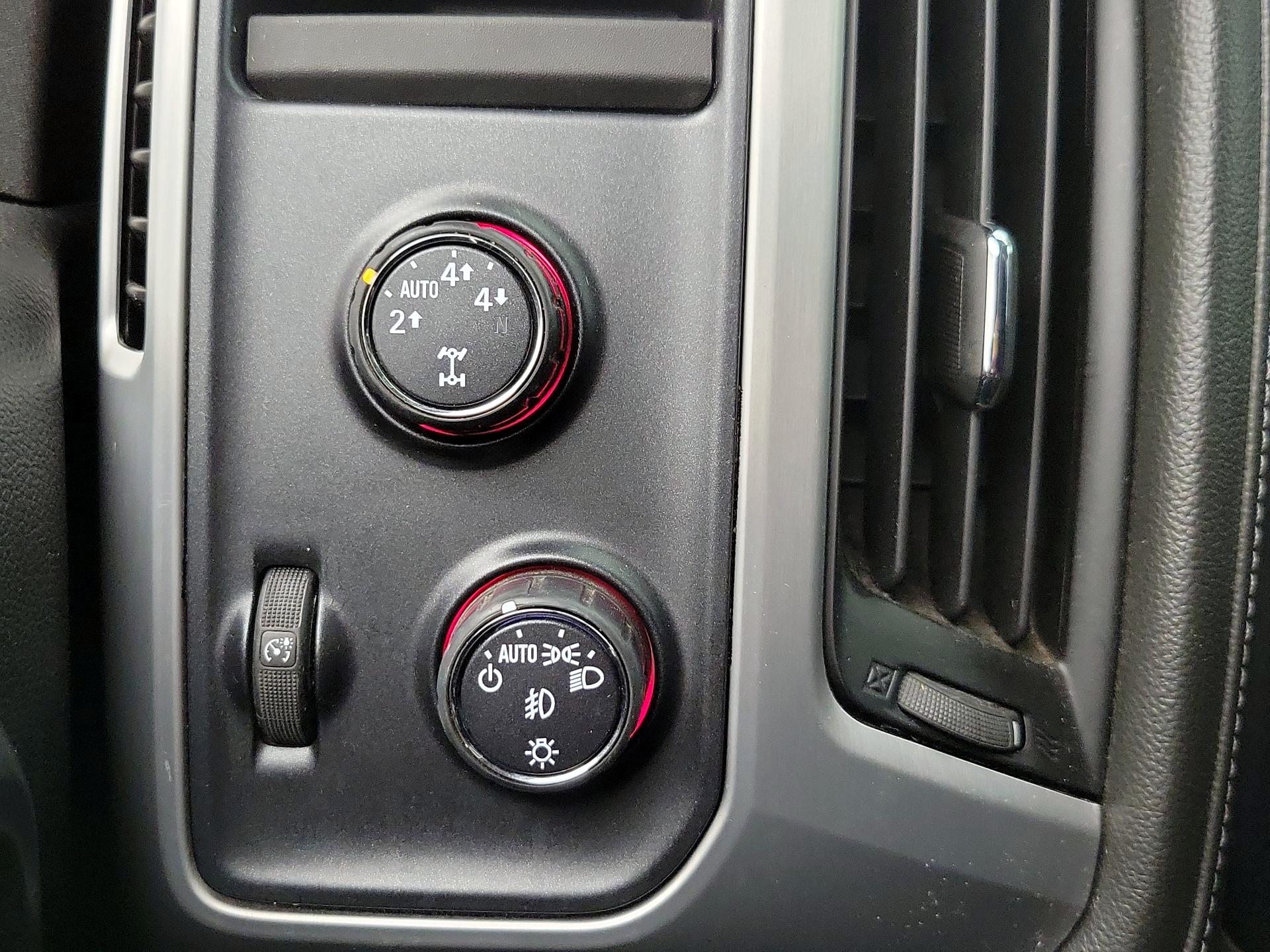 Thumbnail: 2015 GMC Sierra 1500 - 13