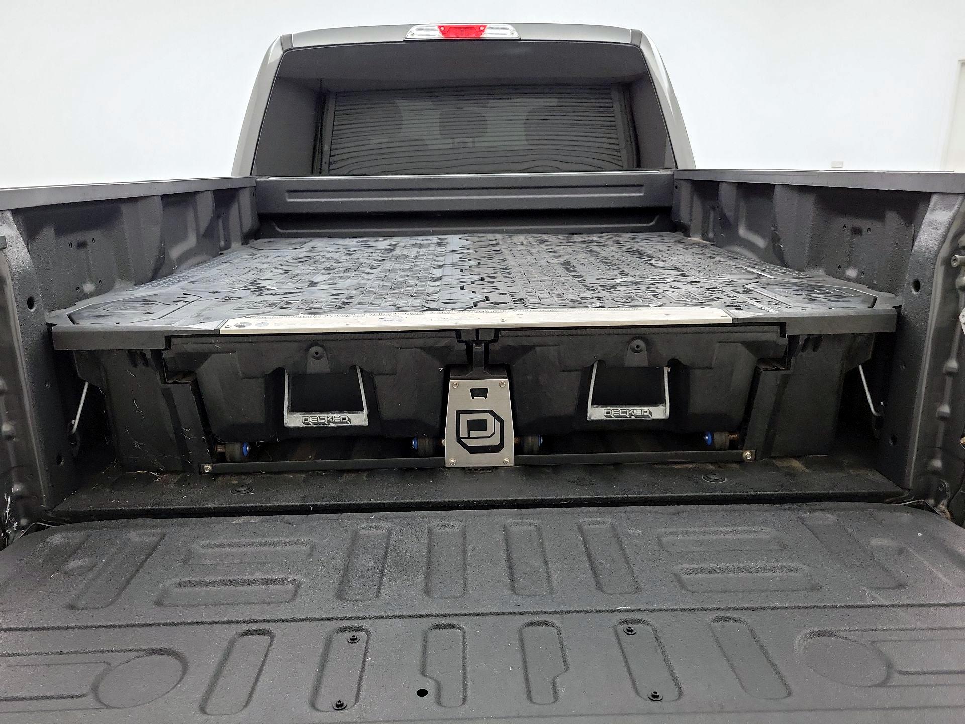 Thumbnail: 2017 Ford F-150 - 20