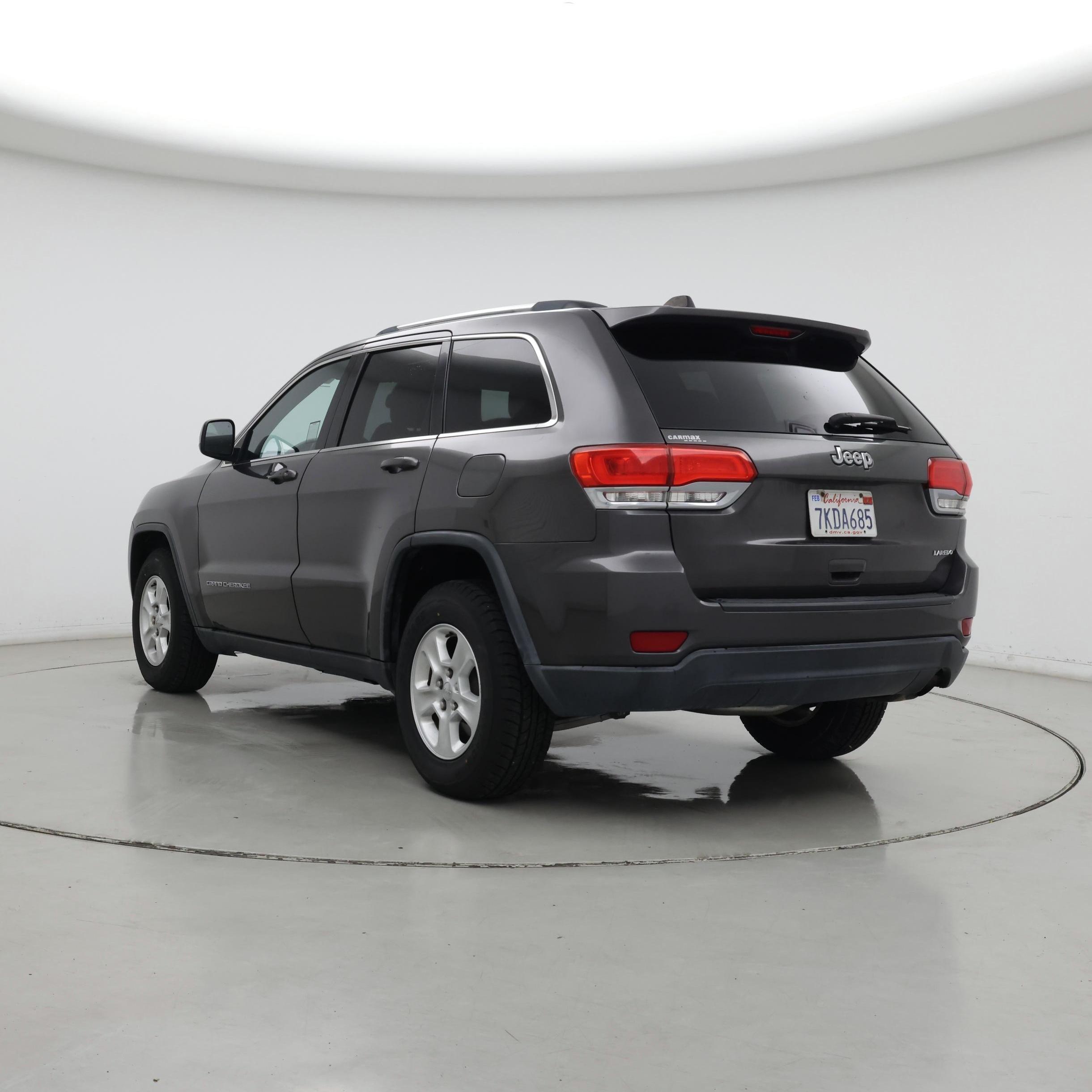 Thumbnail: 2015 Jeep Grand Cherokee - 2