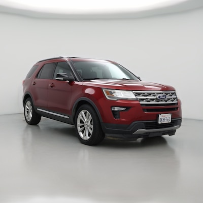 Red 2018 Ford Explorer XLT