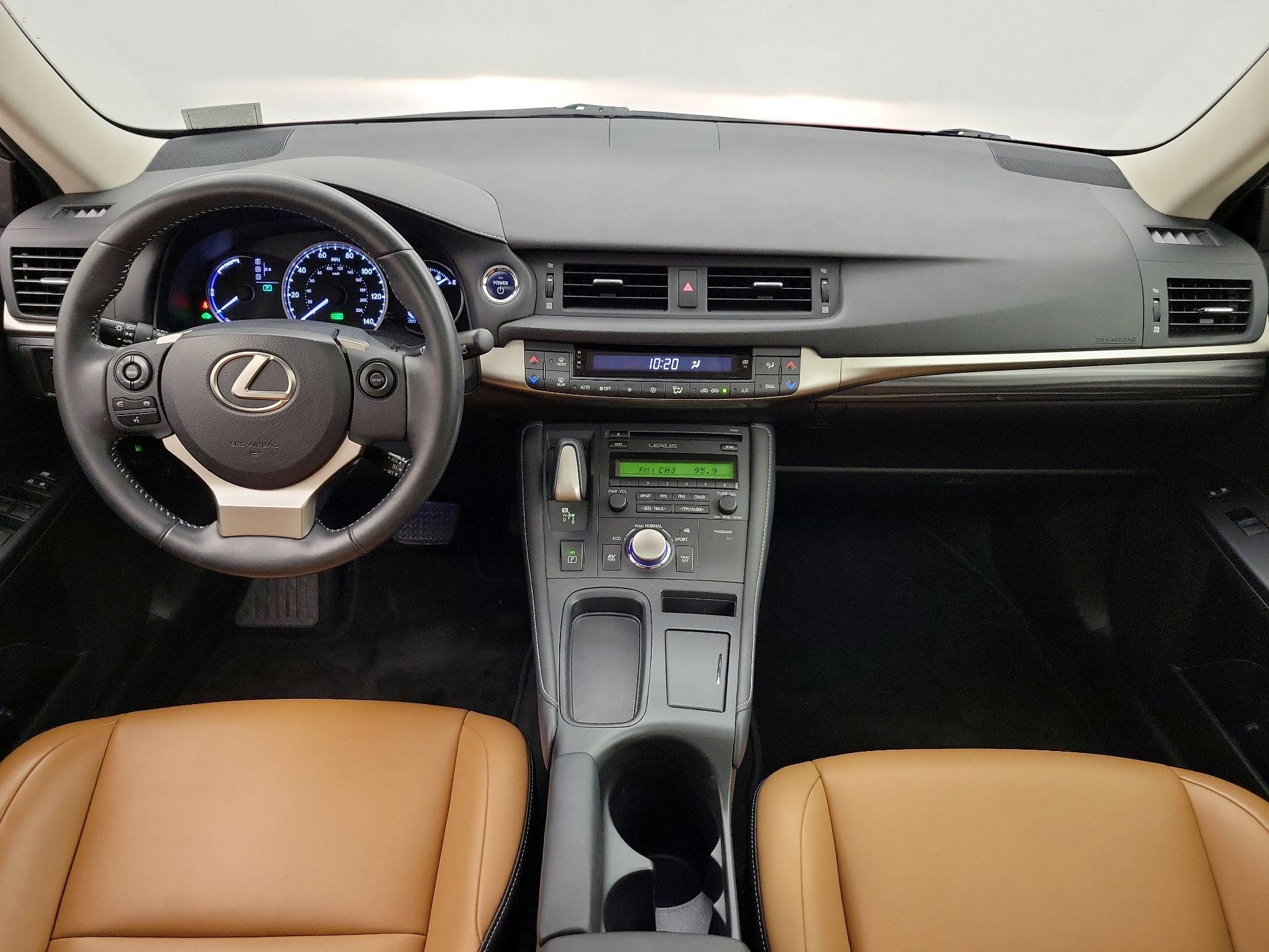 Thumbnail: 2014 Lexus CT - 9