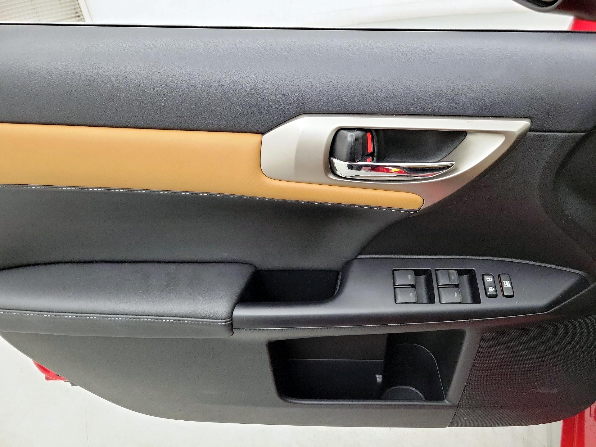 Thumbnail: 2014 Lexus CT - 12