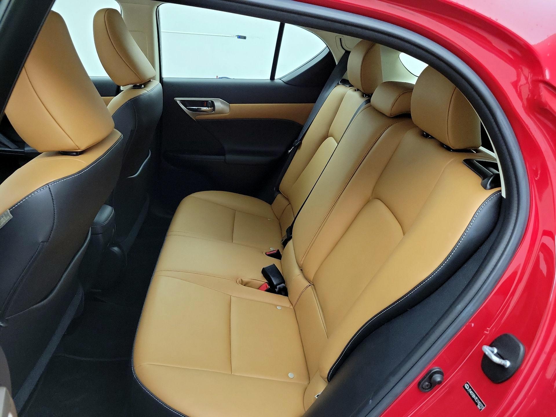 Thumbnail: 2014 Lexus CT - 19