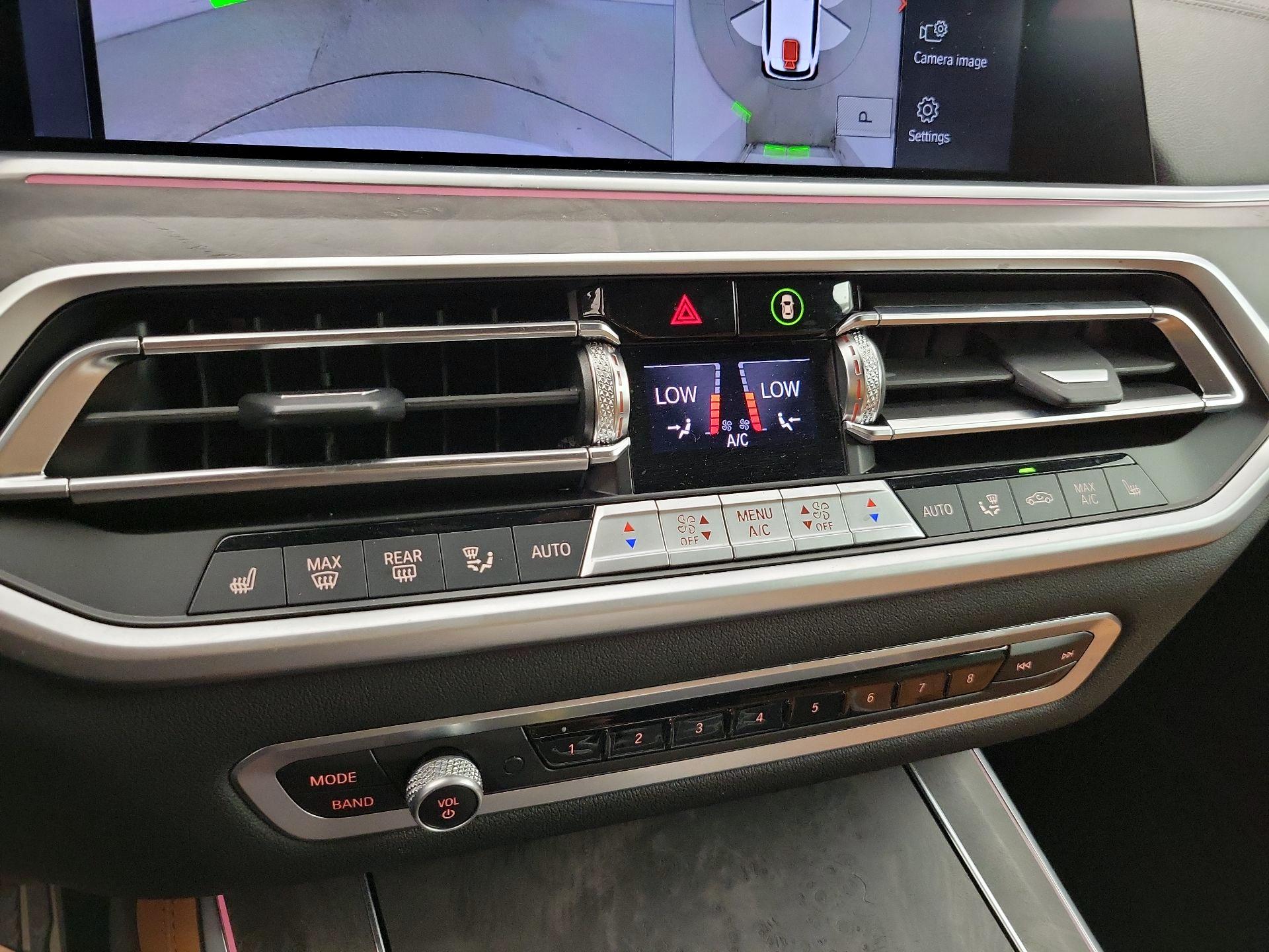 Thumbnail: 2022 BMW X5 - 17