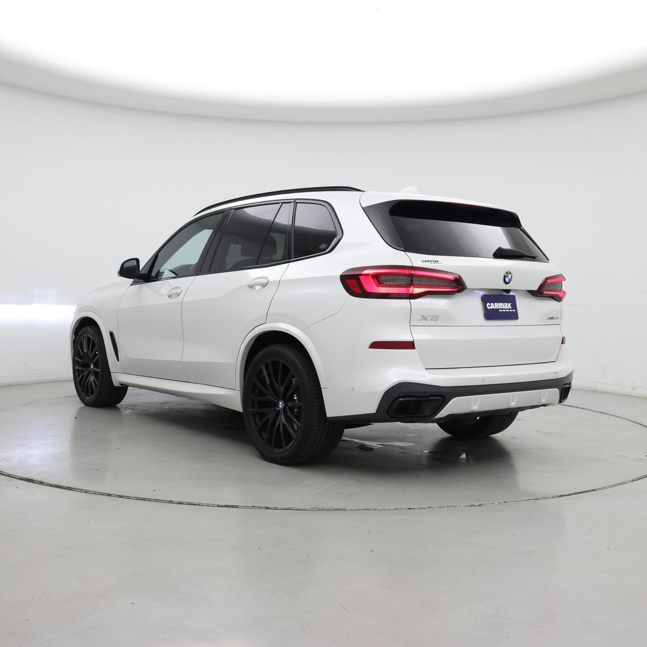 Thumbnail: 2022 BMW X5 - 2