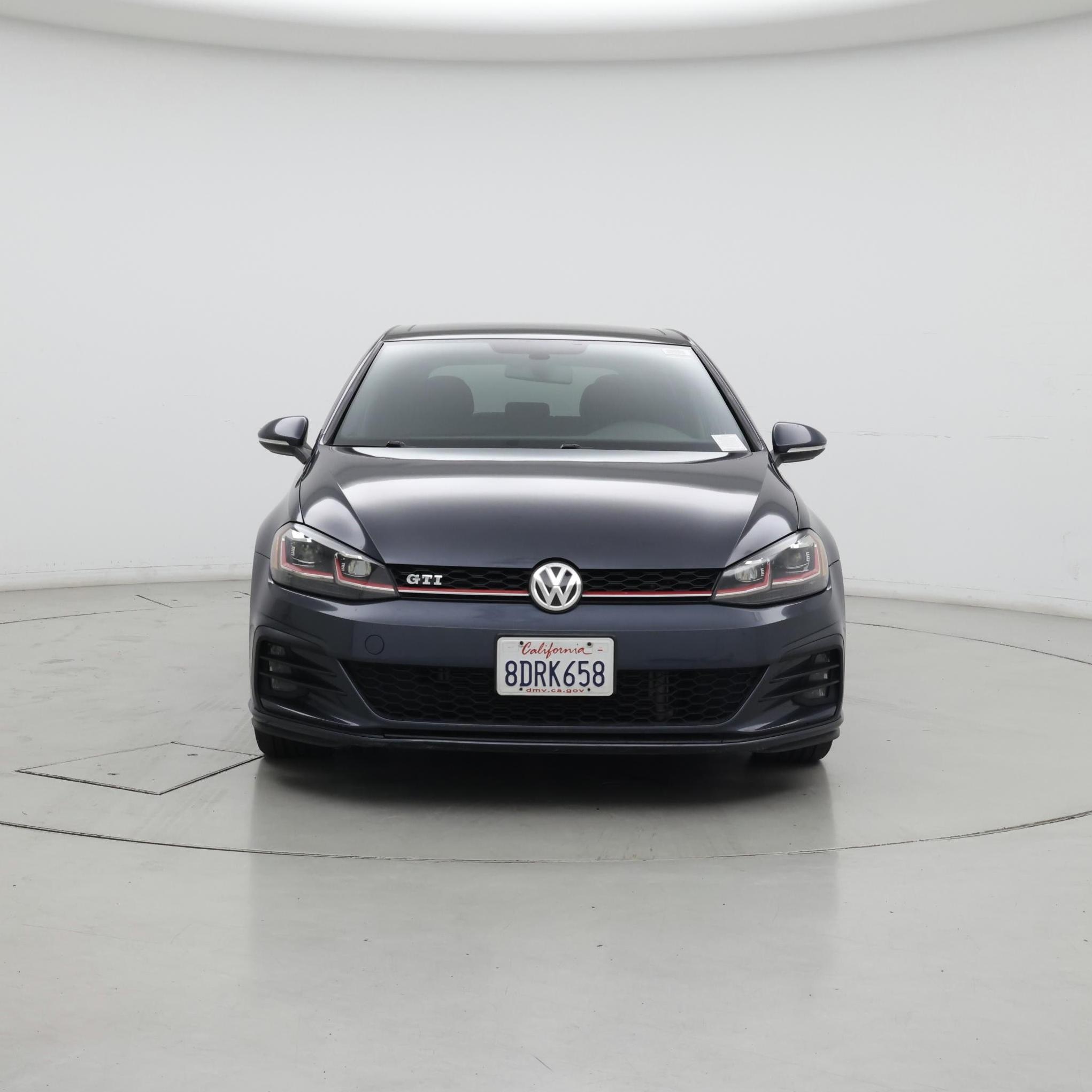 Thumbnail: 2018 Volkswagen Golf - 5