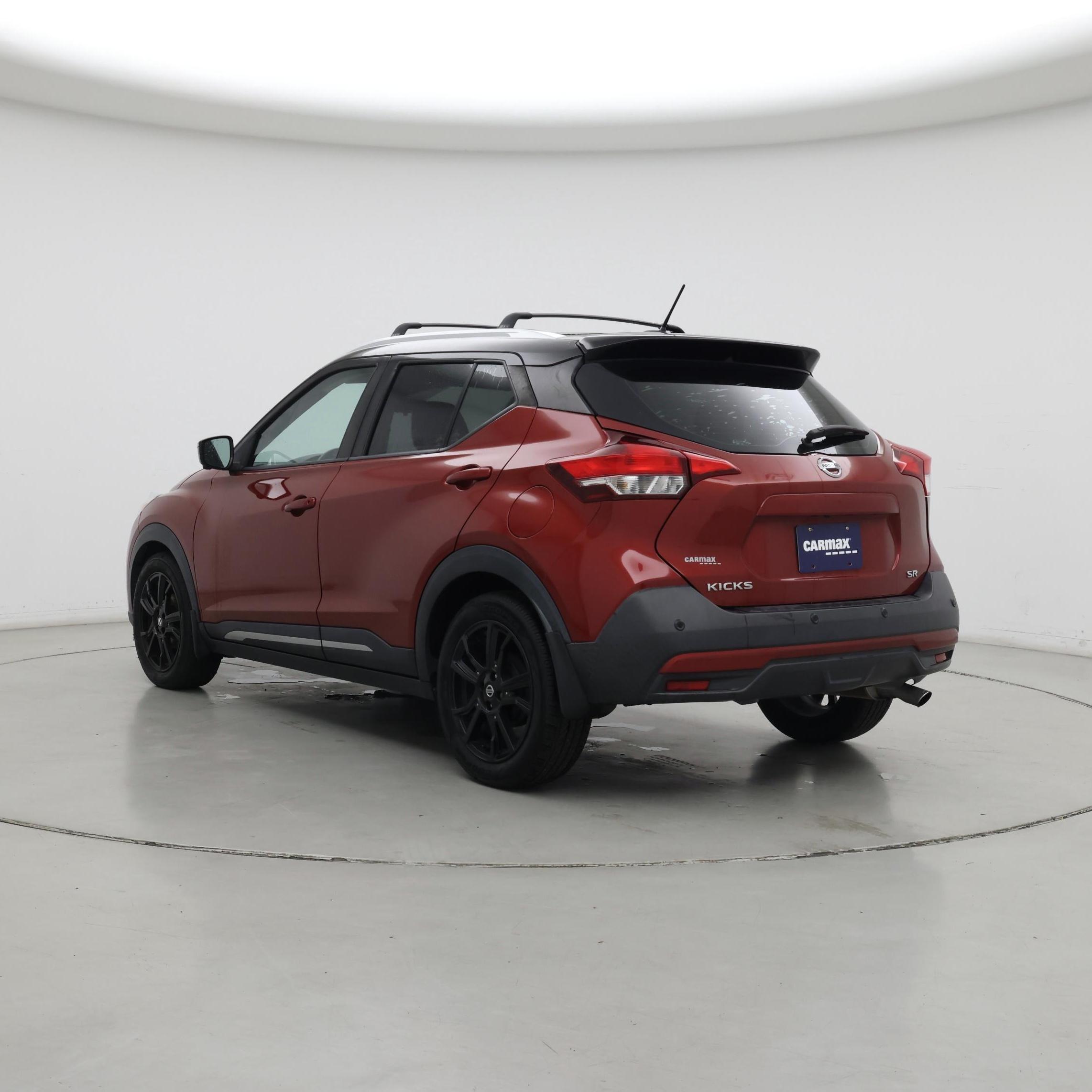Thumbnail: 2020 Nissan Kicks - 2