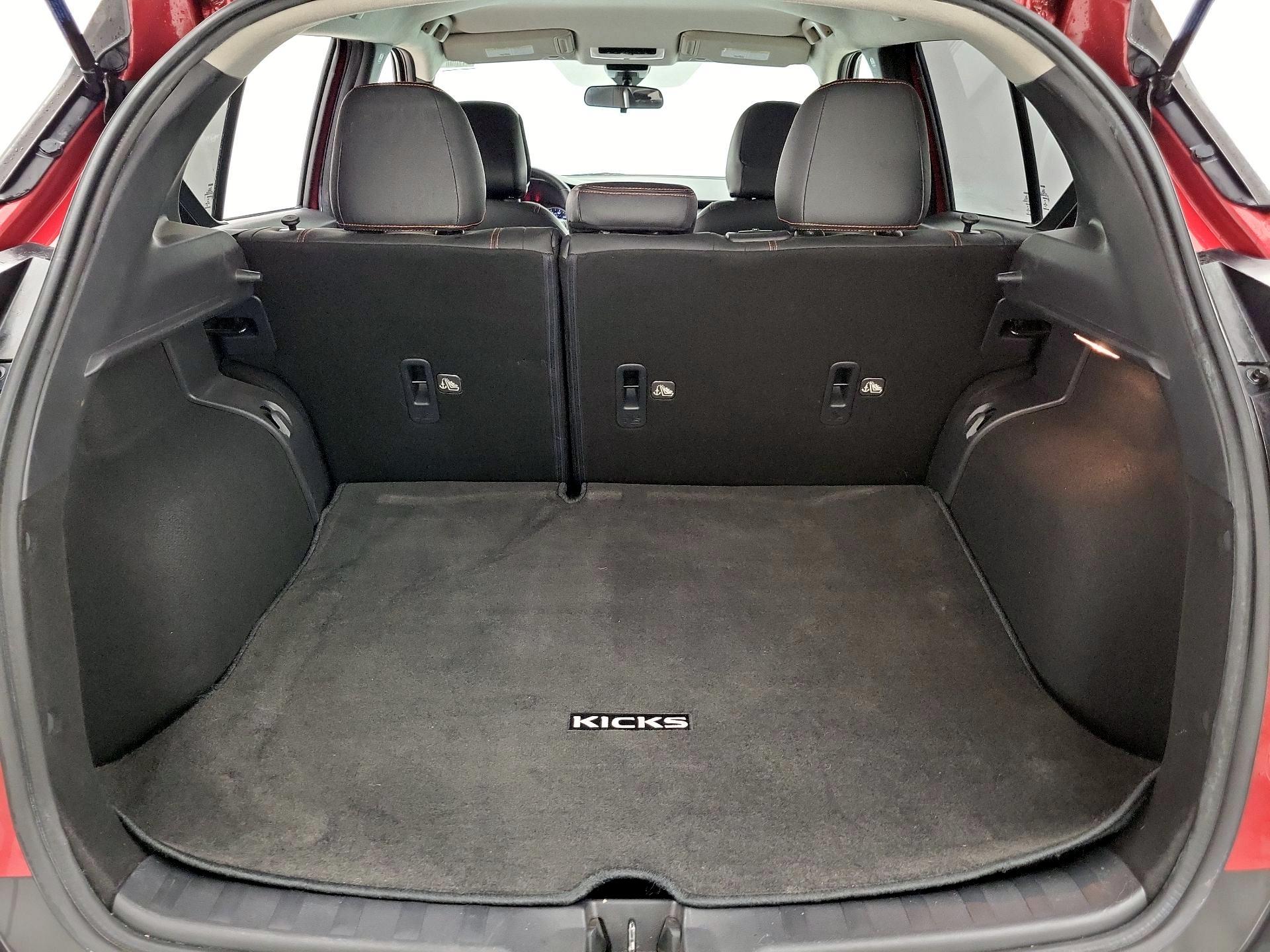 Thumbnail: 2020 Nissan Kicks - 19