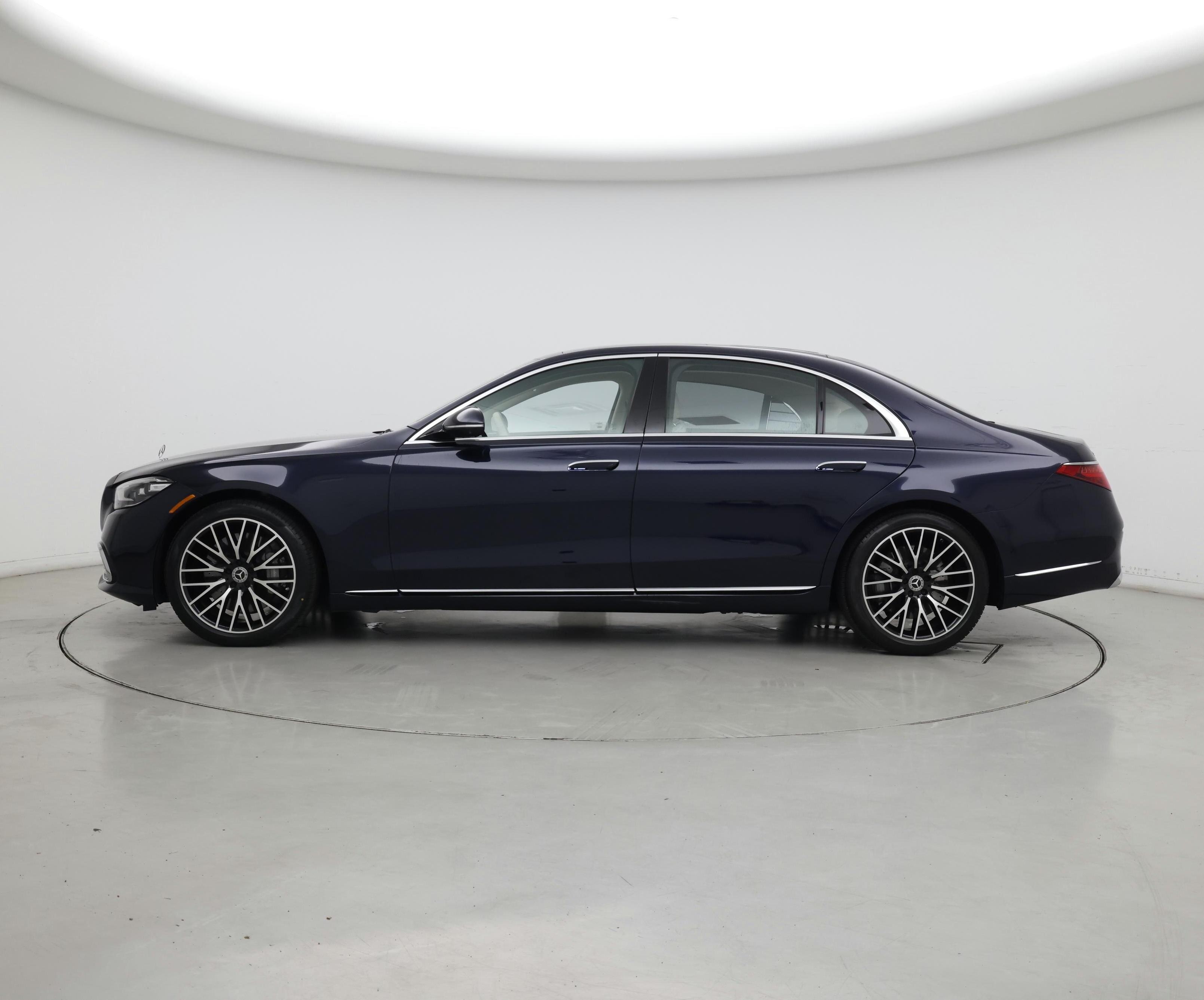 Thumbnail: 2022 Mercedes-Benz S-Class - 3