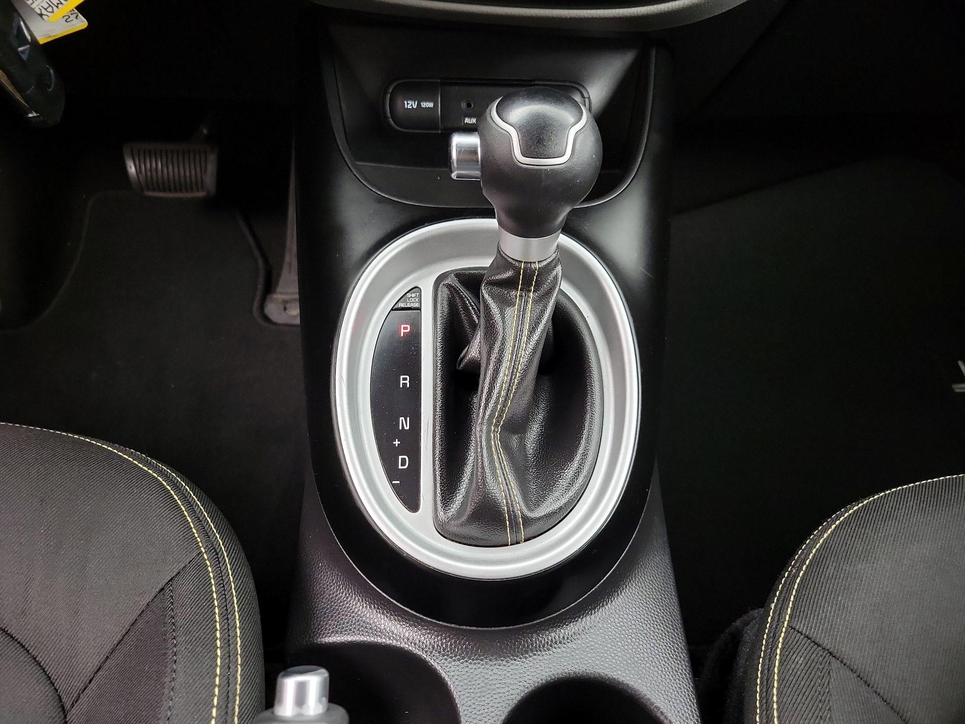 Thumbnail: 2015 Kia Soul - 16