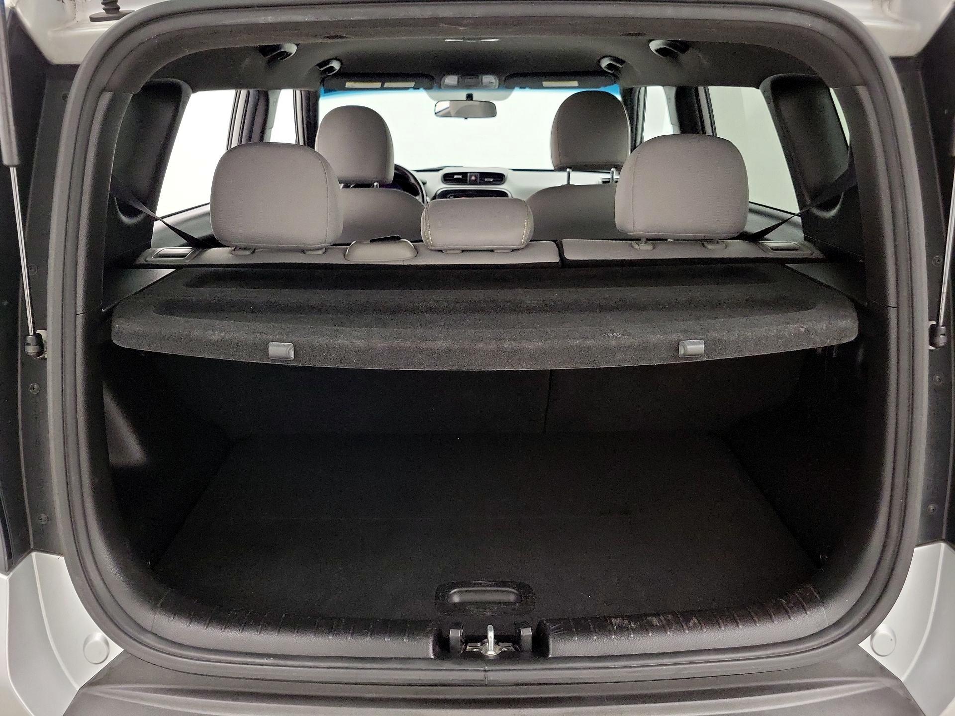 Thumbnail: 2015 Kia Soul - 19