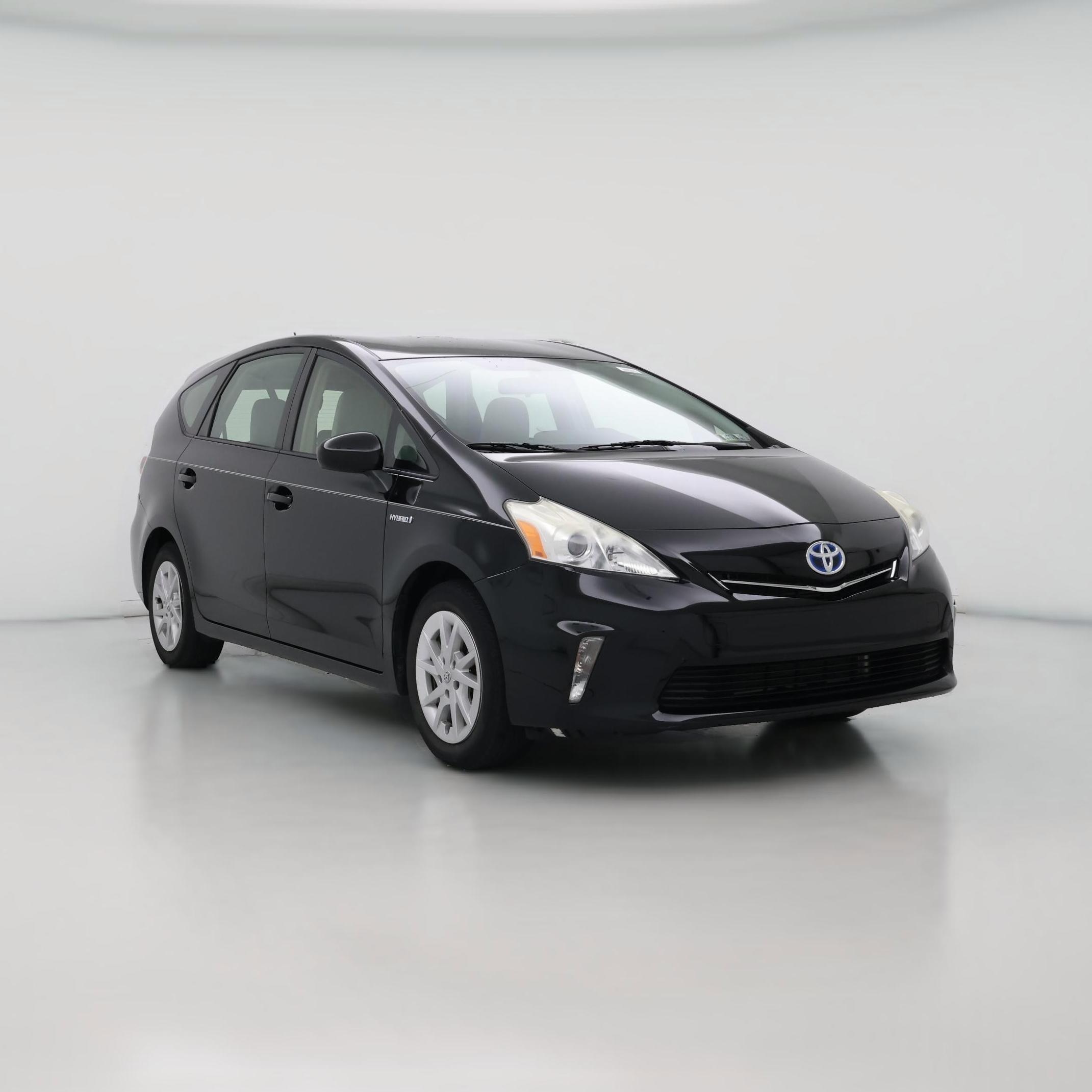 Thumbnail: 2014 Toyota Prius v - 1
