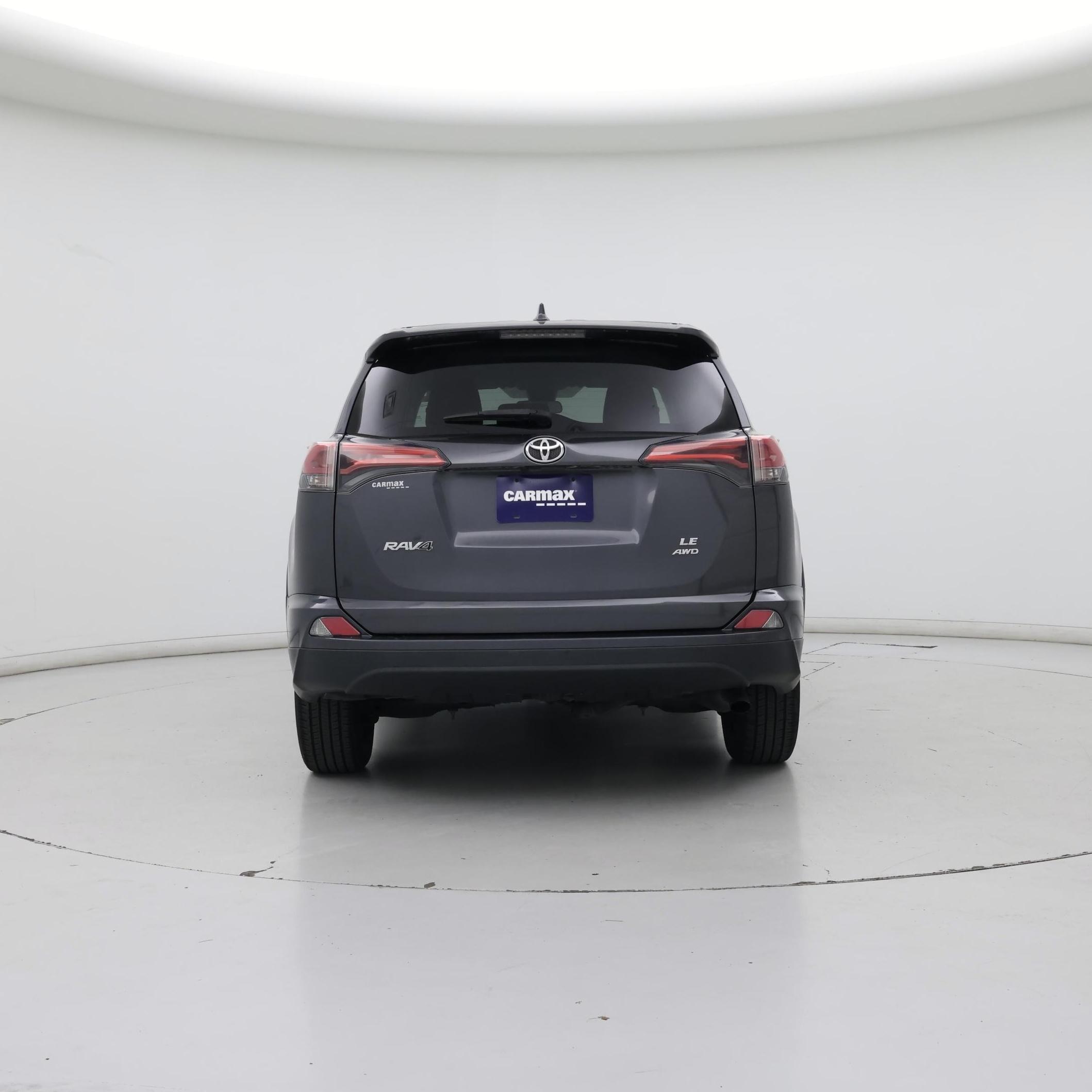 Thumbnail: 2018 Toyota RAV4 - 6