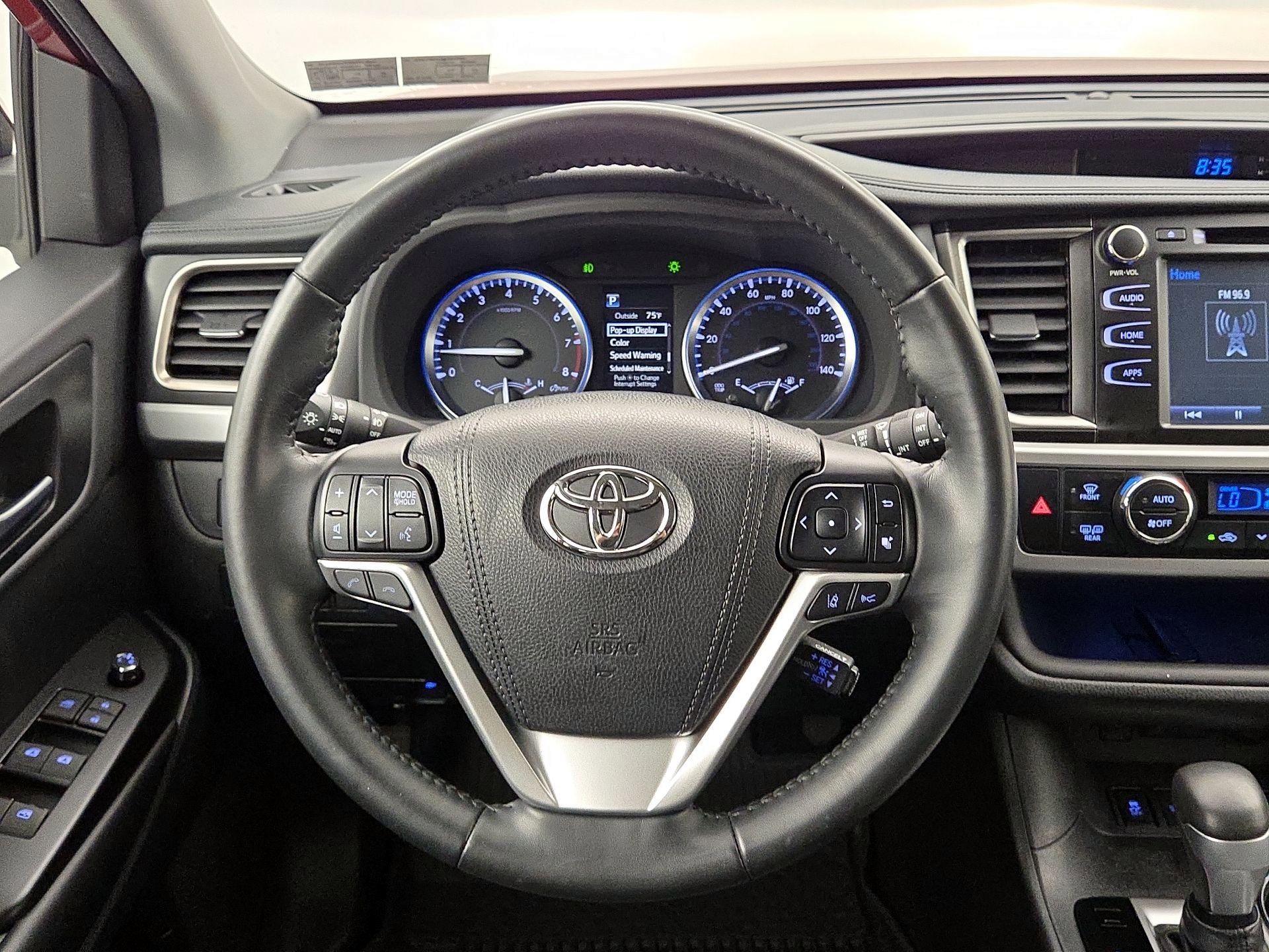 Thumbnail: 2018 Toyota Highlander - 10