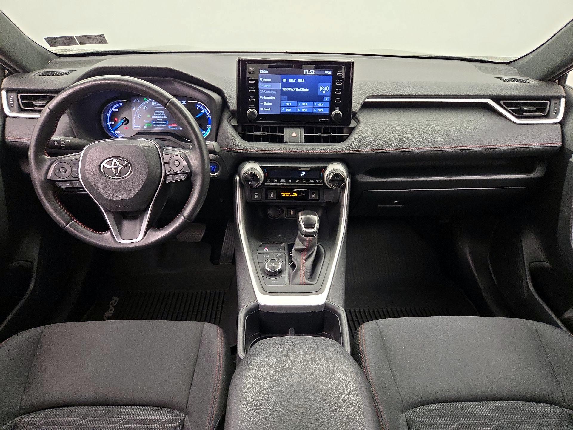 Thumbnail: 2022 Toyota RAV4 - 9