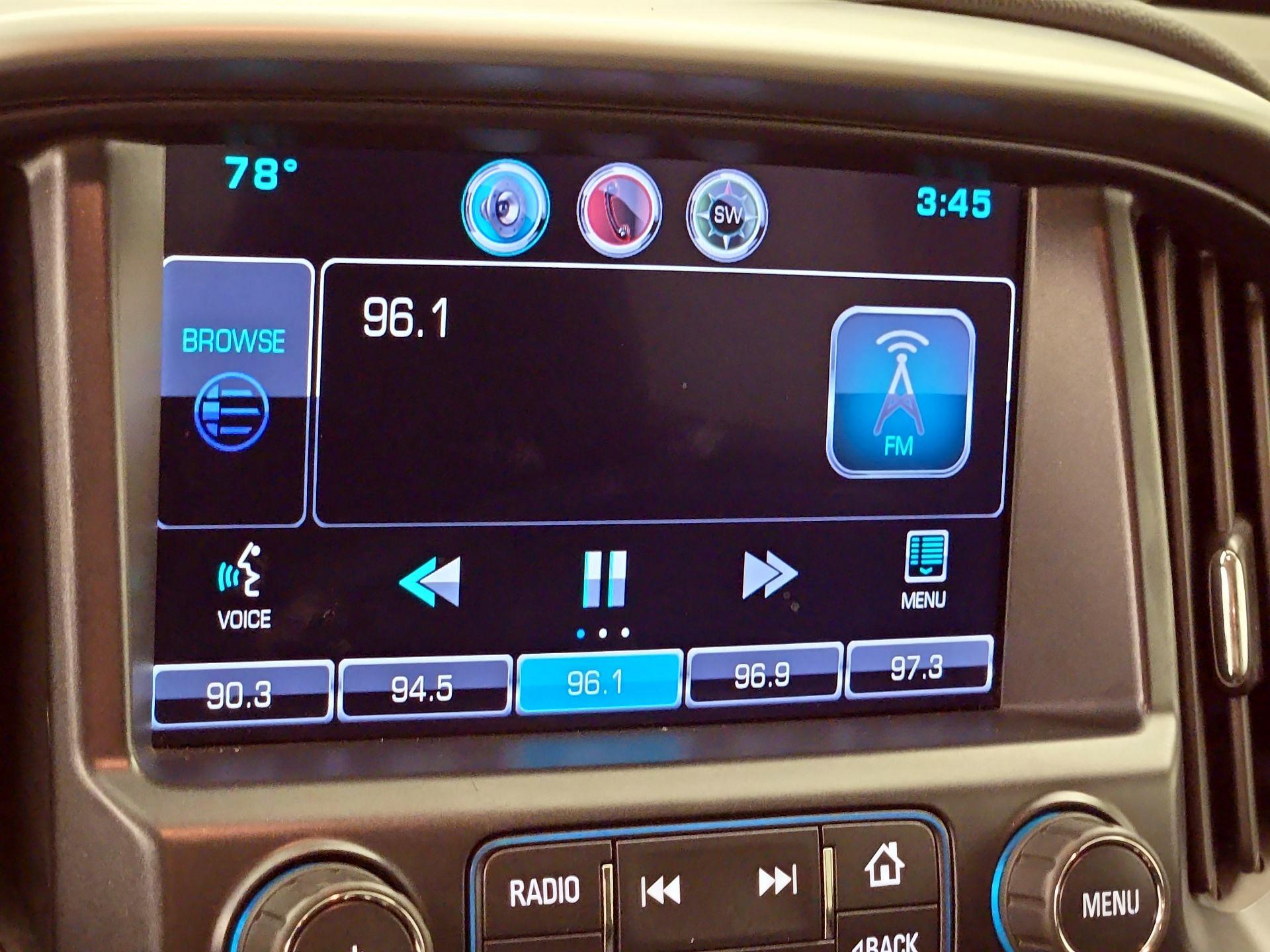 Thumbnail: 2015 Chevrolet Colorado - 15