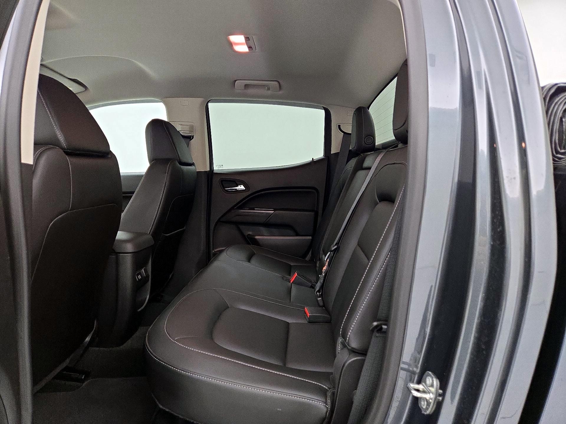 Thumbnail: 2015 Chevrolet Colorado - 19