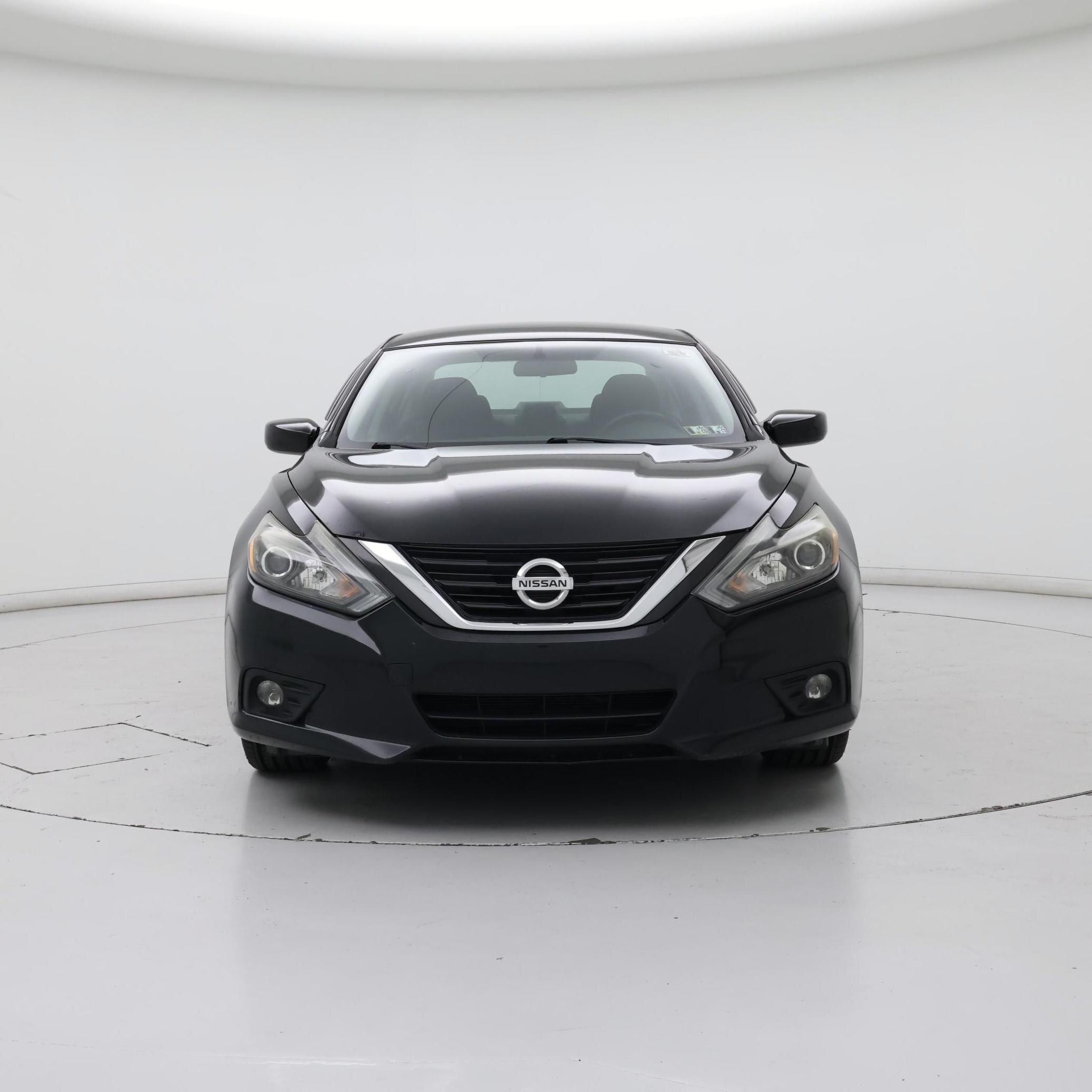 Thumbnail: 2016 Nissan Altima - 5