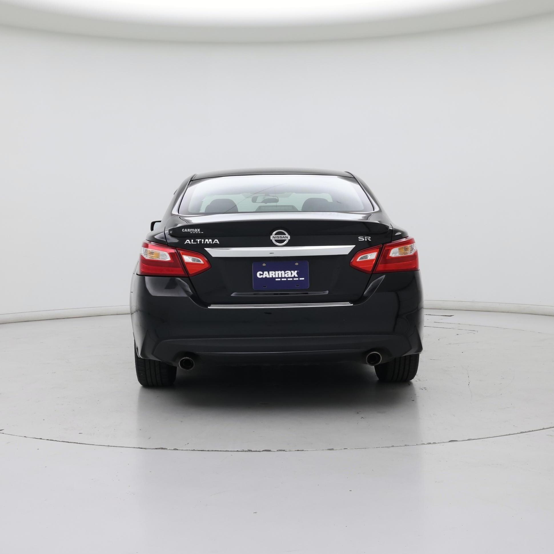 Thumbnail: 2016 Nissan Altima - 6