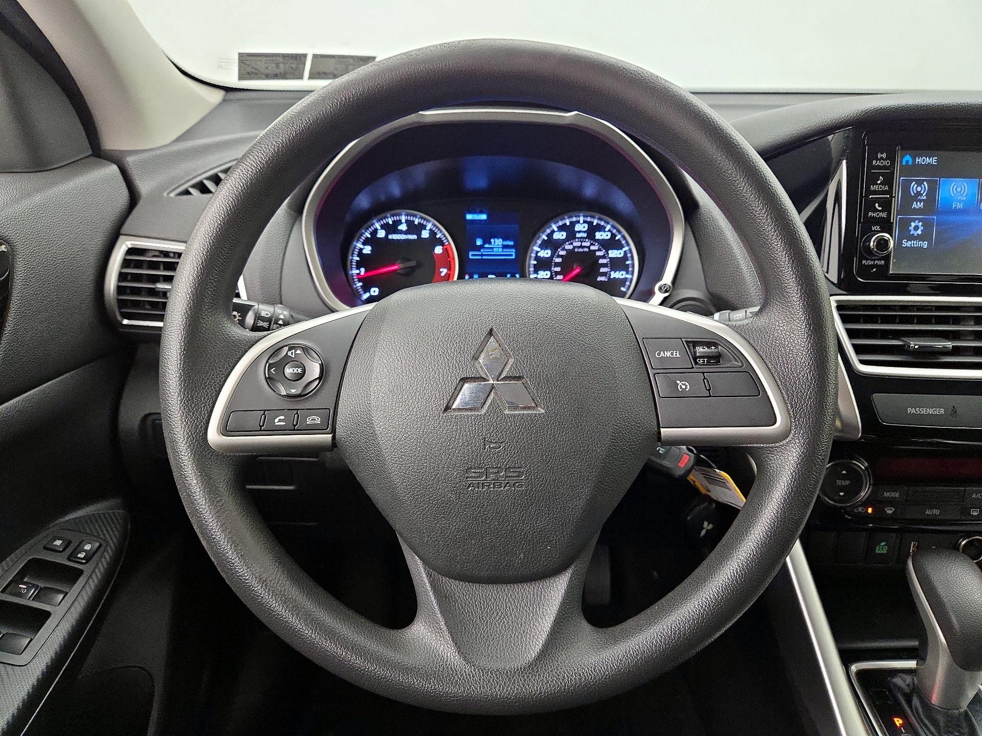 Thumbnail: 2020 Mitsubishi Eclipse Cross - 10