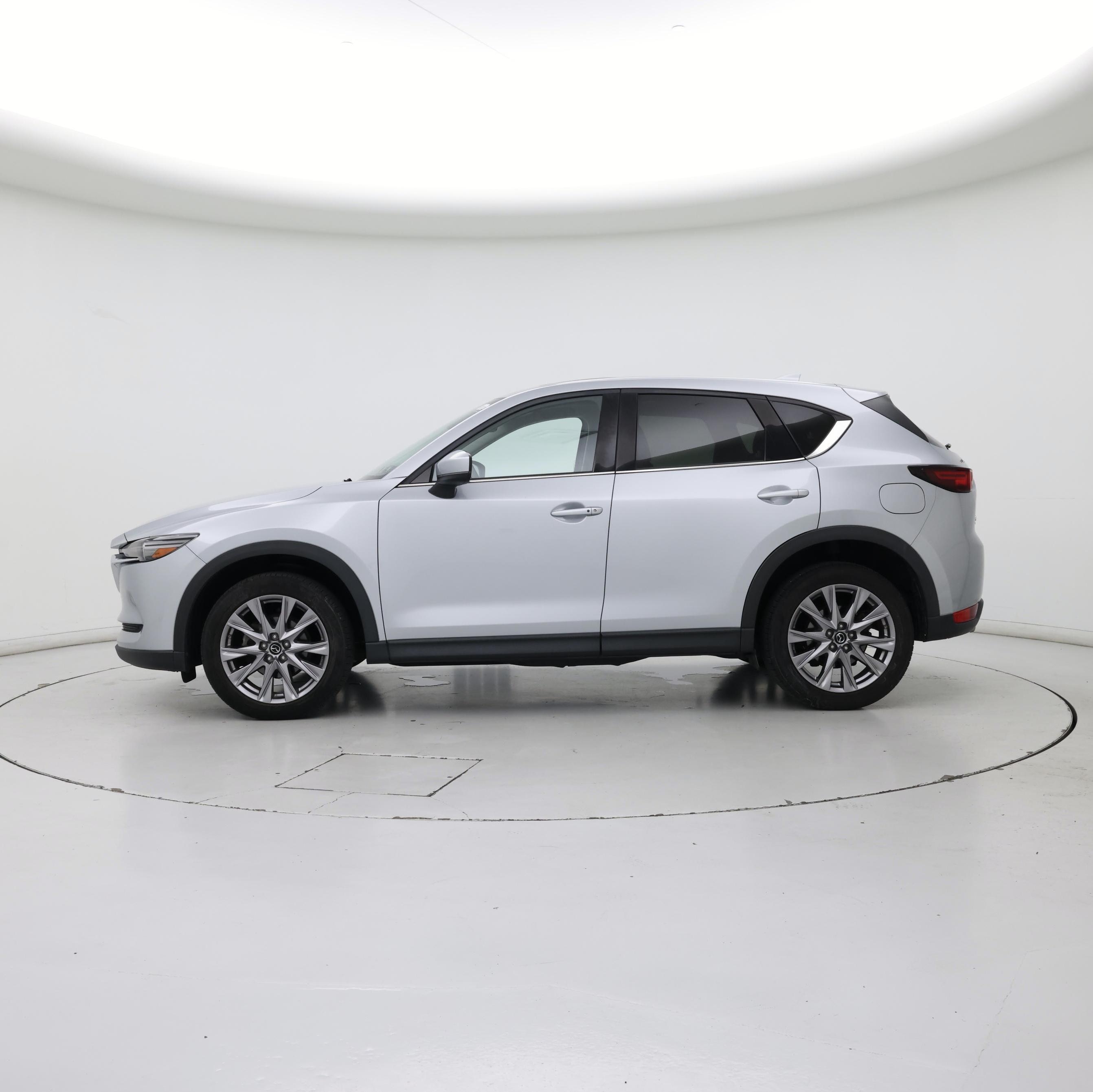 Thumbnail: 2020 Mazda CX-5 - 3