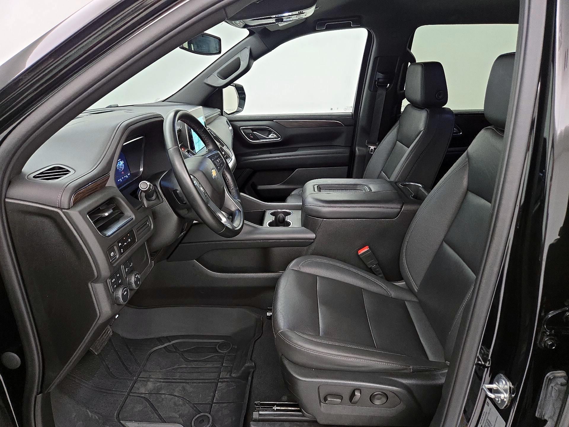 Thumbnail: 2023 Chevrolet Tahoe - 11