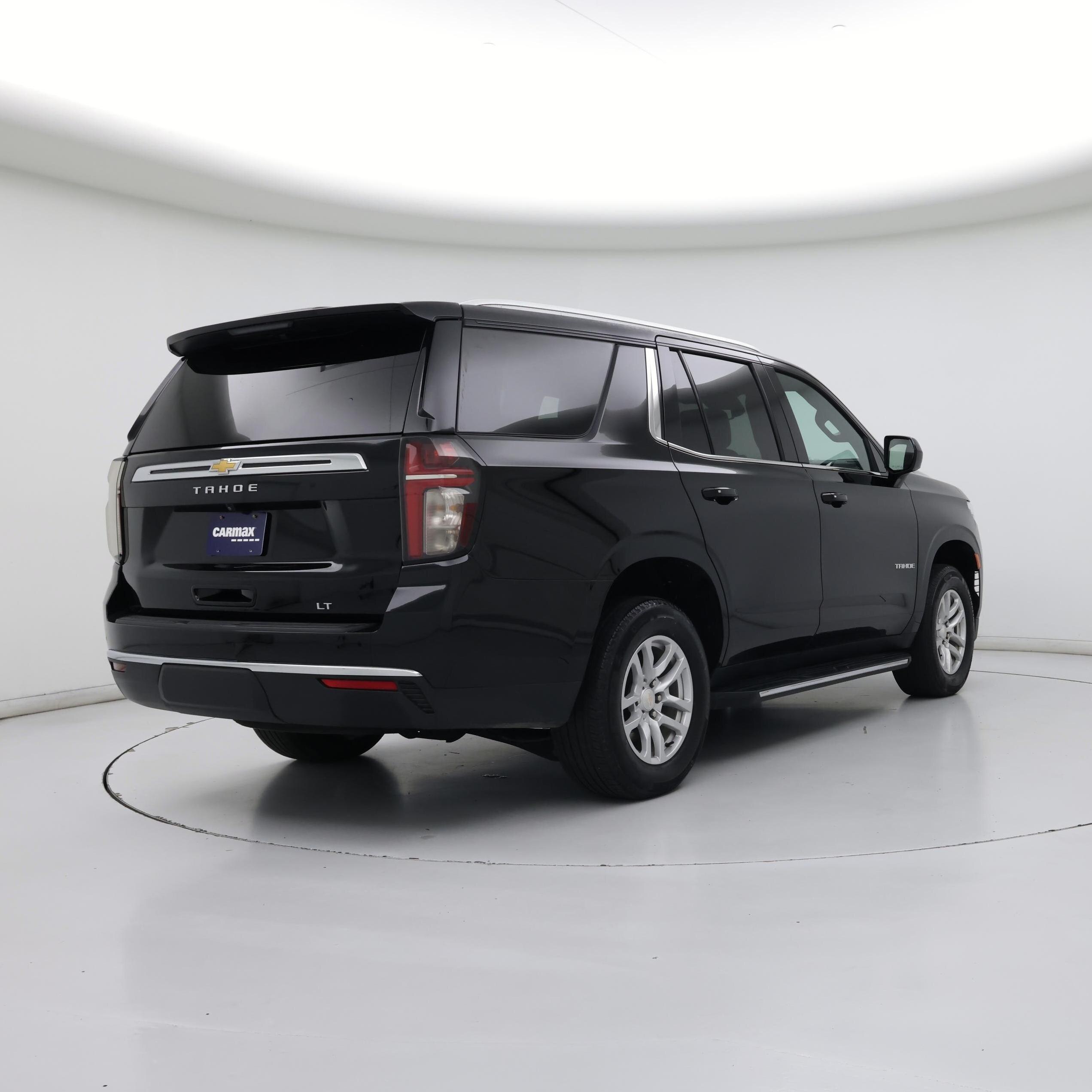 Thumbnail: 2023 Chevrolet Tahoe - 8