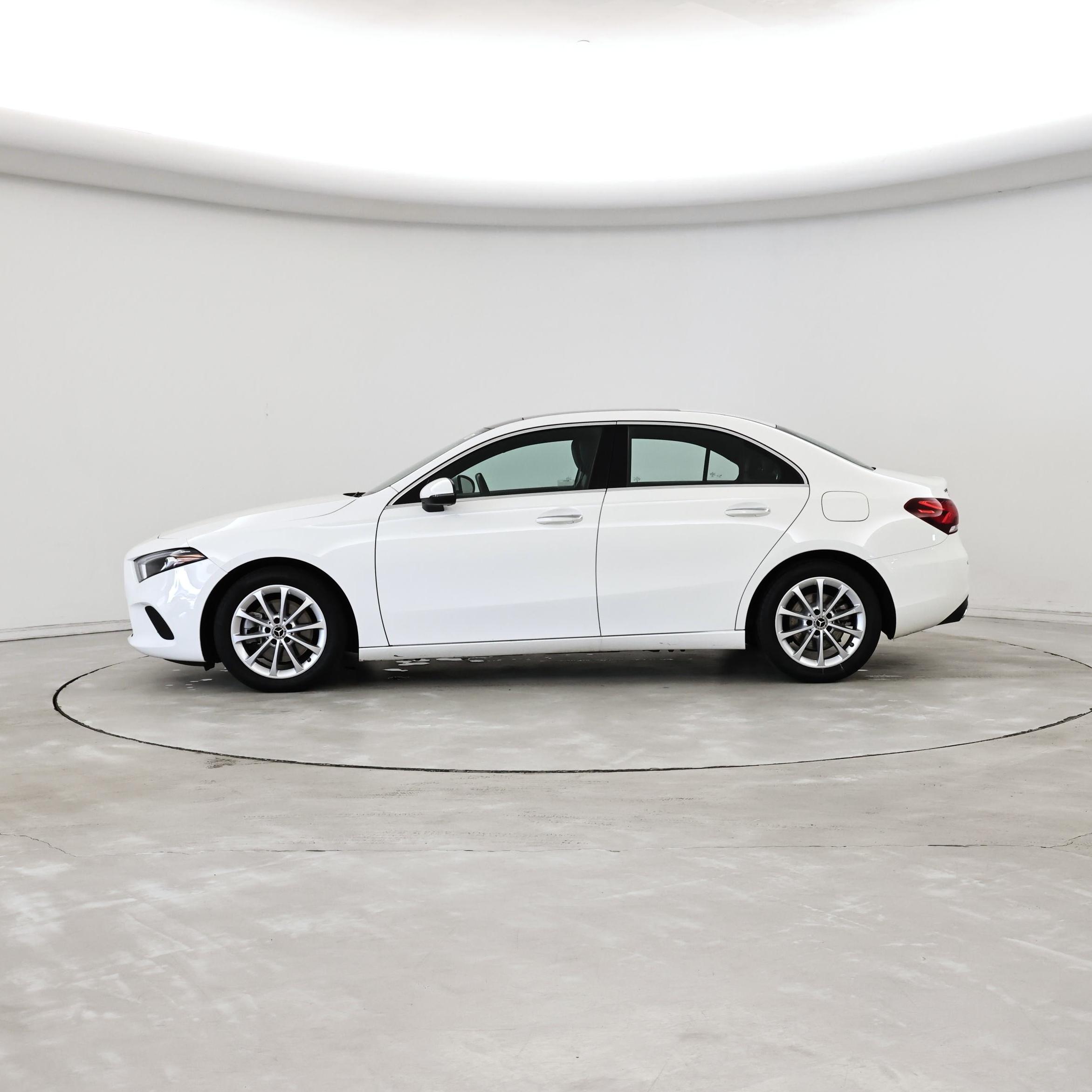 Thumbnail: 2020 Mercedes-Benz A-Class - 3