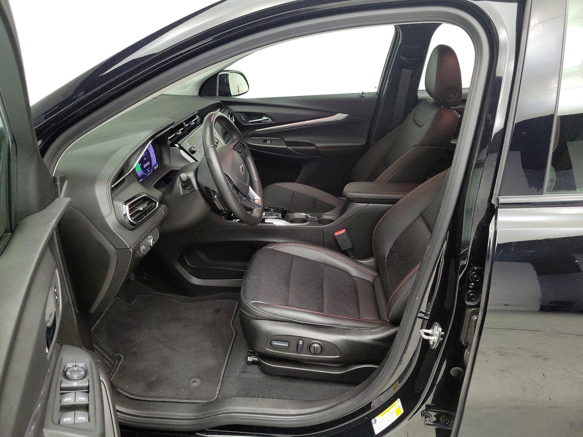 Thumbnail: 2023 Chevrolet Bolt EUV - 11