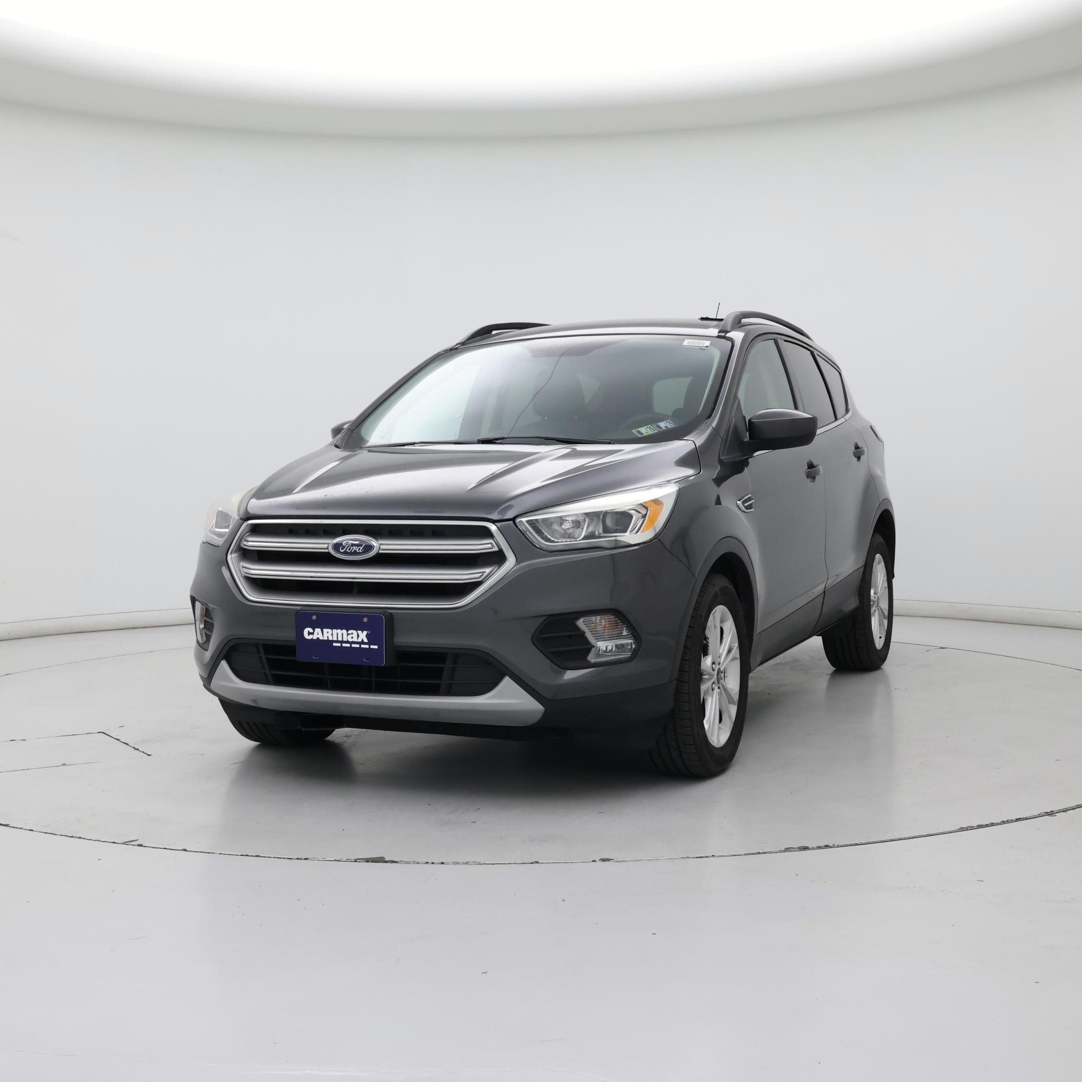 Thumbnail: 2017 Ford Escape - 4