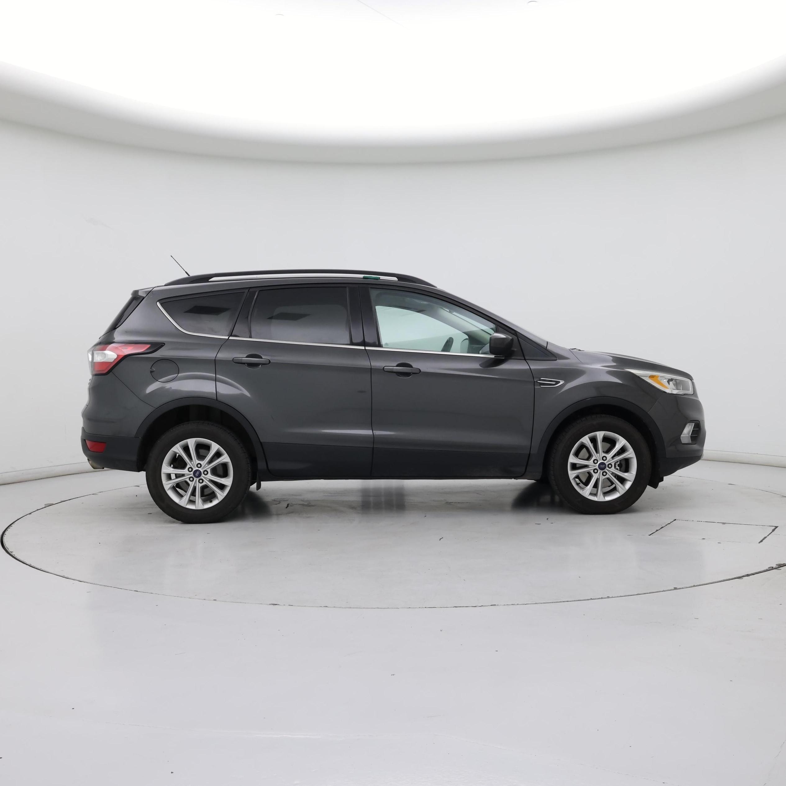 Thumbnail: 2017 Ford Escape - 7