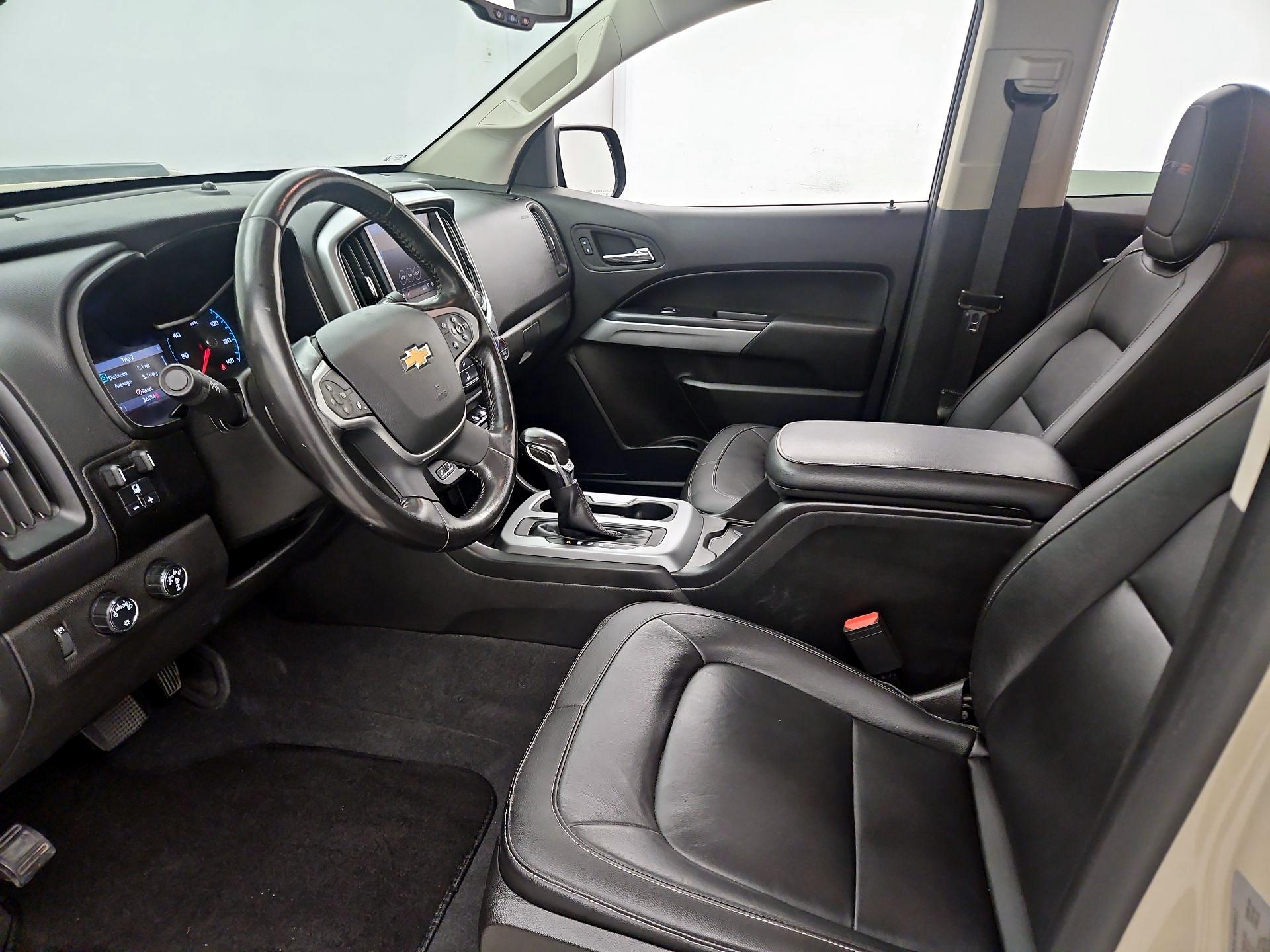 Thumbnail: 2022 Chevrolet Colorado - 11