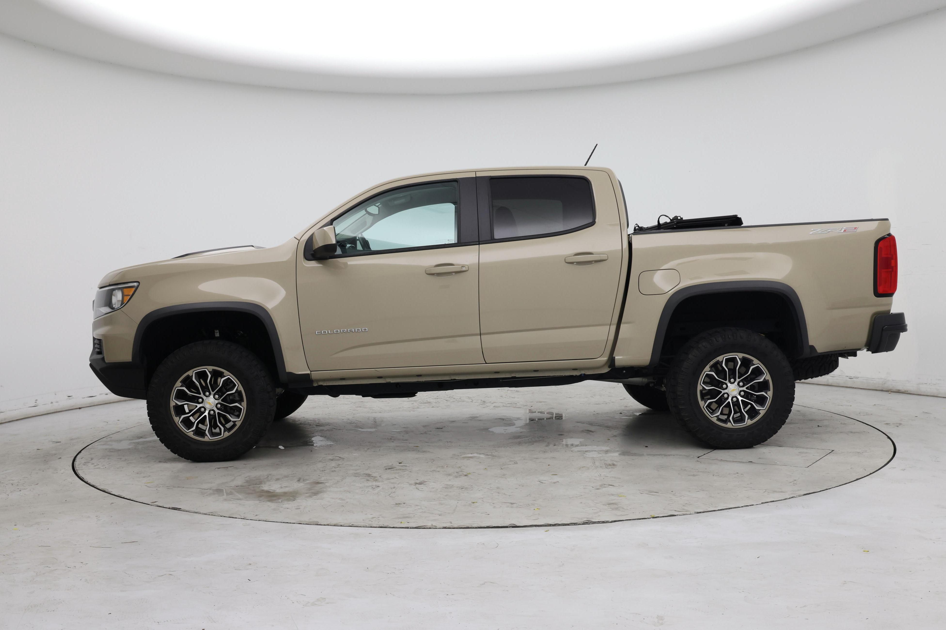 Thumbnail: 2022 Chevrolet Colorado - 3