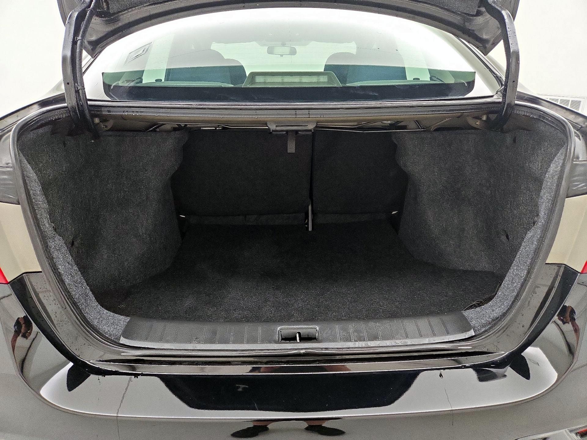 Thumbnail: 2019 Nissan Sentra - 20