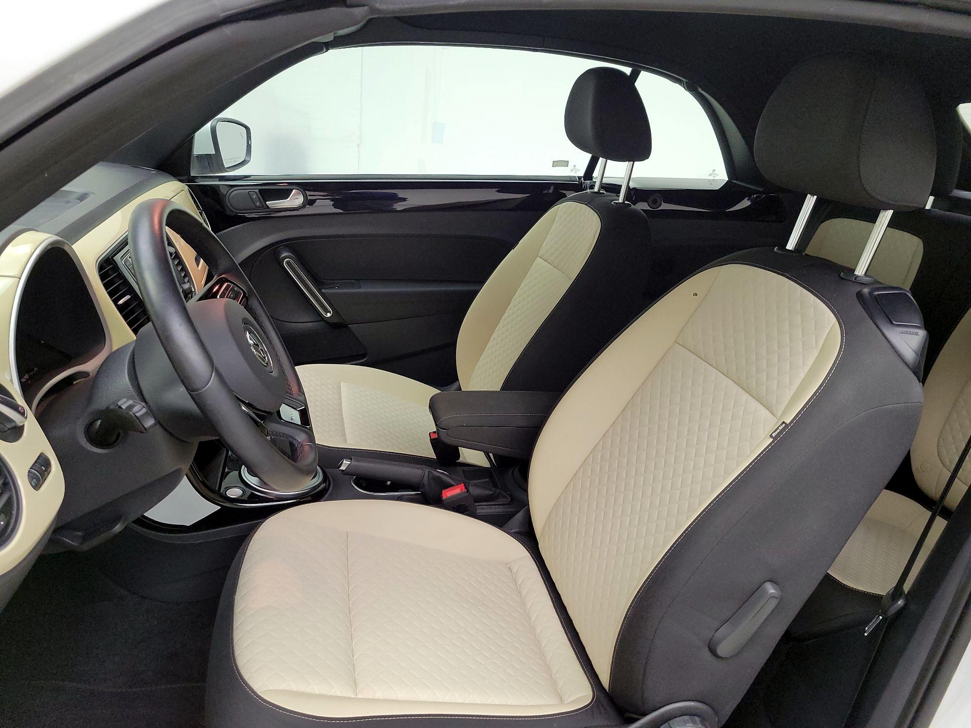 Thumbnail: 2019 Volkswagen Beetle - 11