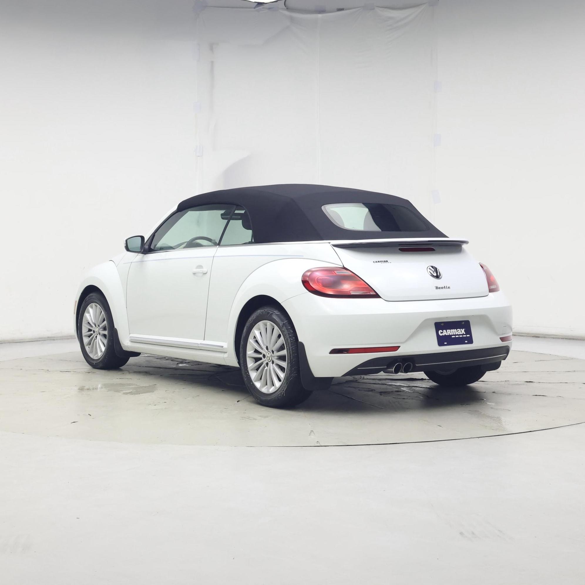 Thumbnail: 2019 Volkswagen Beetle - 2