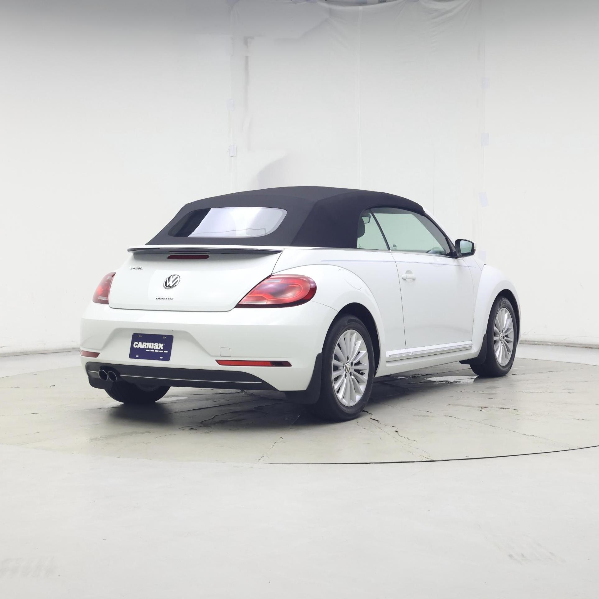 Thumbnail: 2019 Volkswagen Beetle - 8