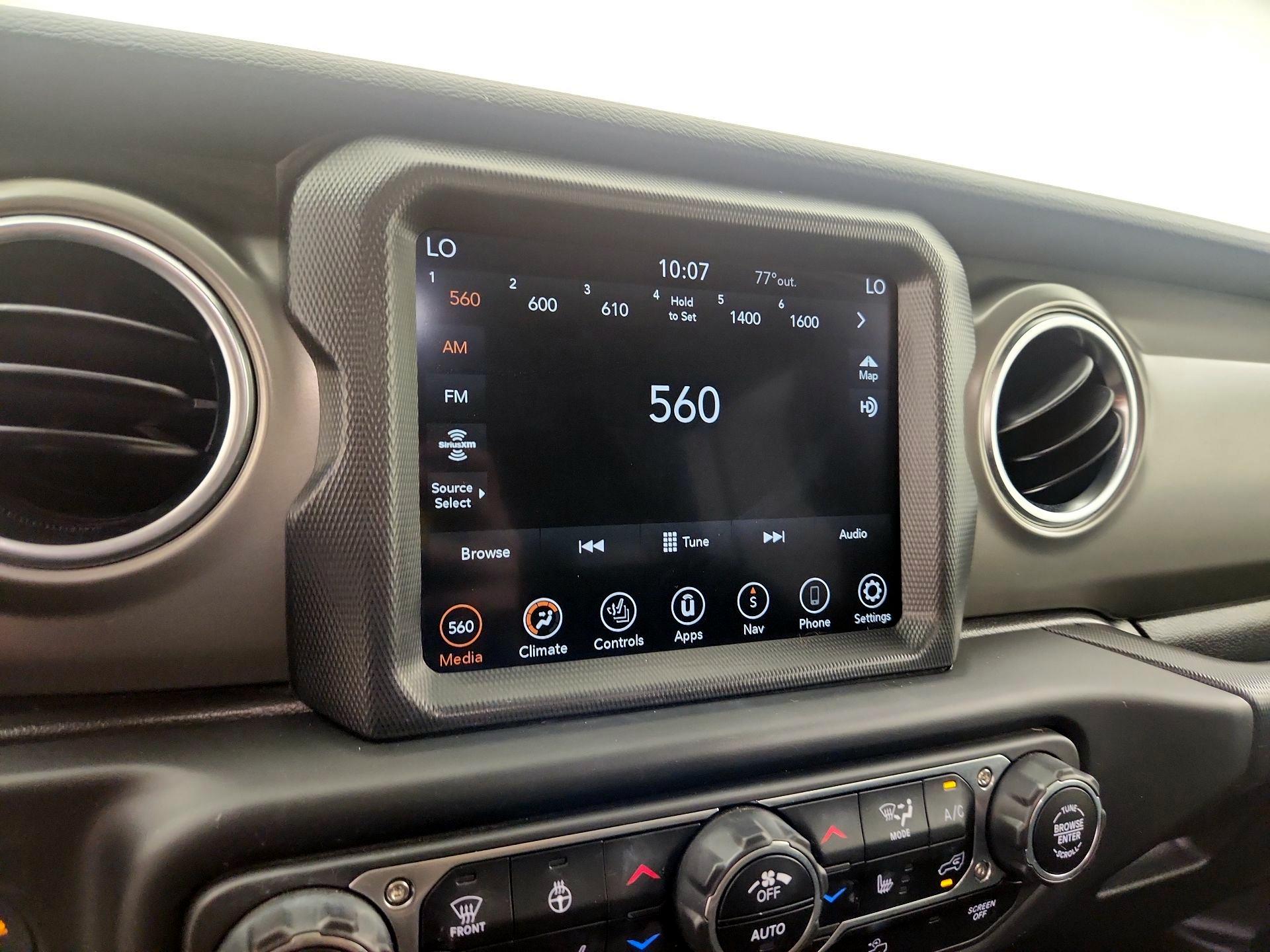Thumbnail: 2022 Jeep Wrangler - 16