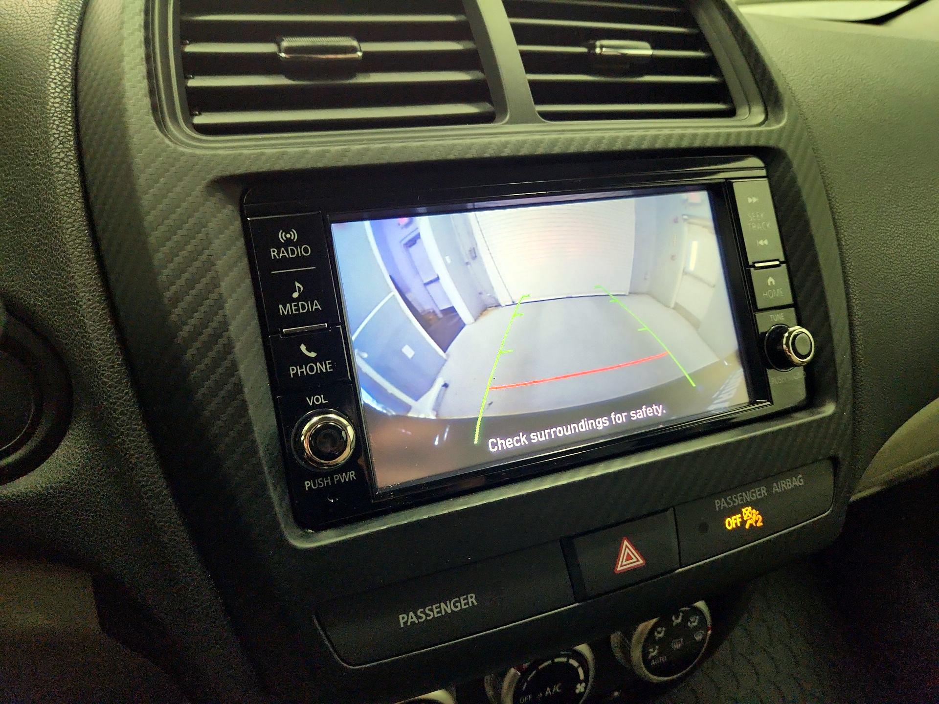 Thumbnail: 2021 Mitsubishi Outlander Sport - 12