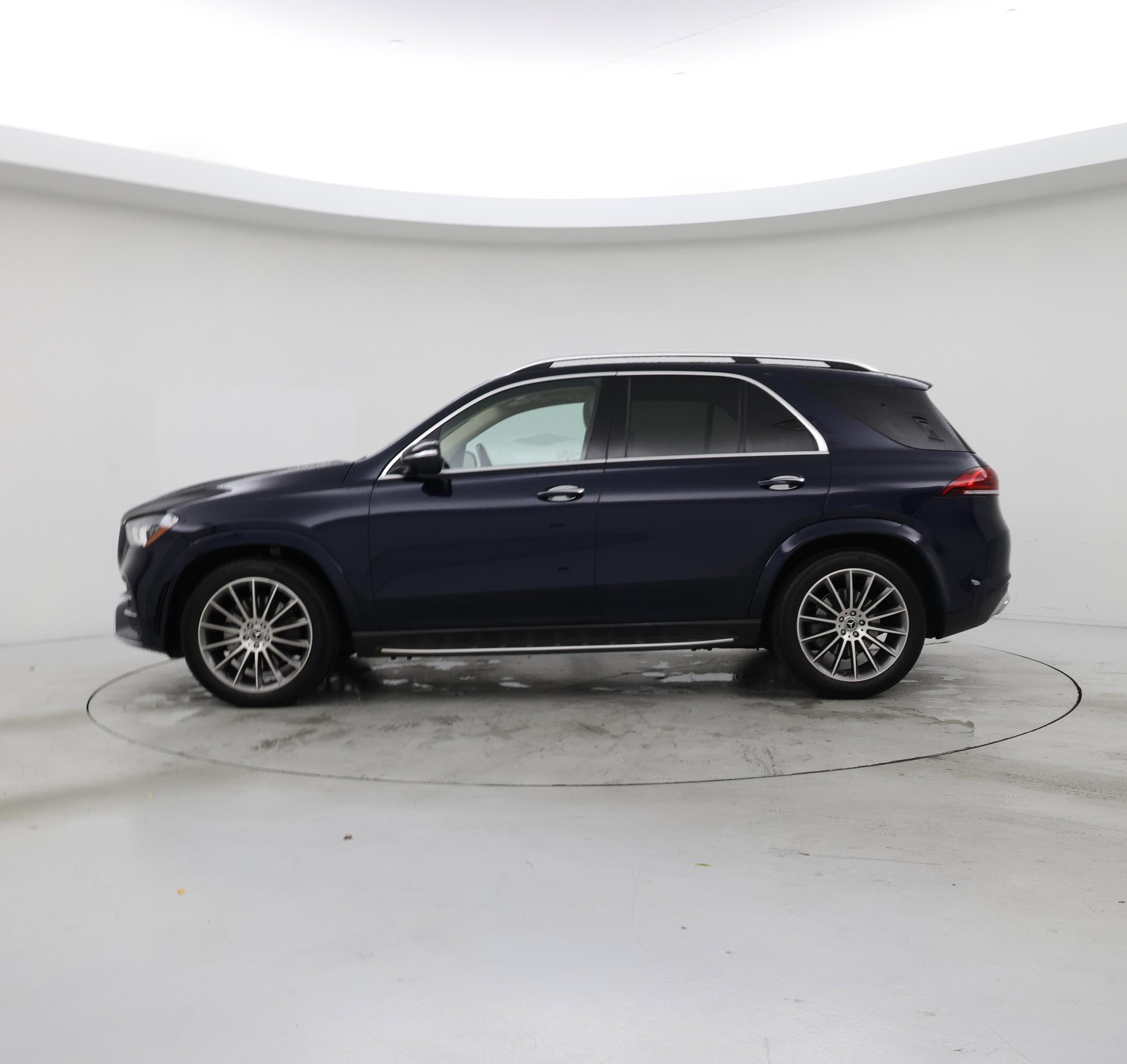 Thumbnail: 2020 Mercedes-Benz GLE - 3