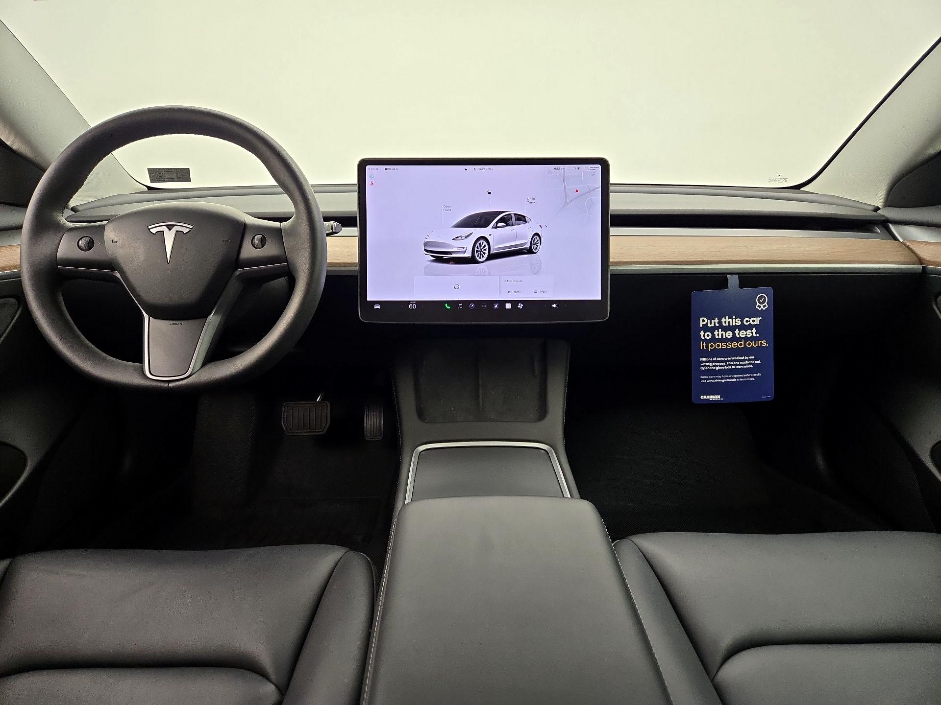 Thumbnail: 2023 Tesla Model 3 - 9