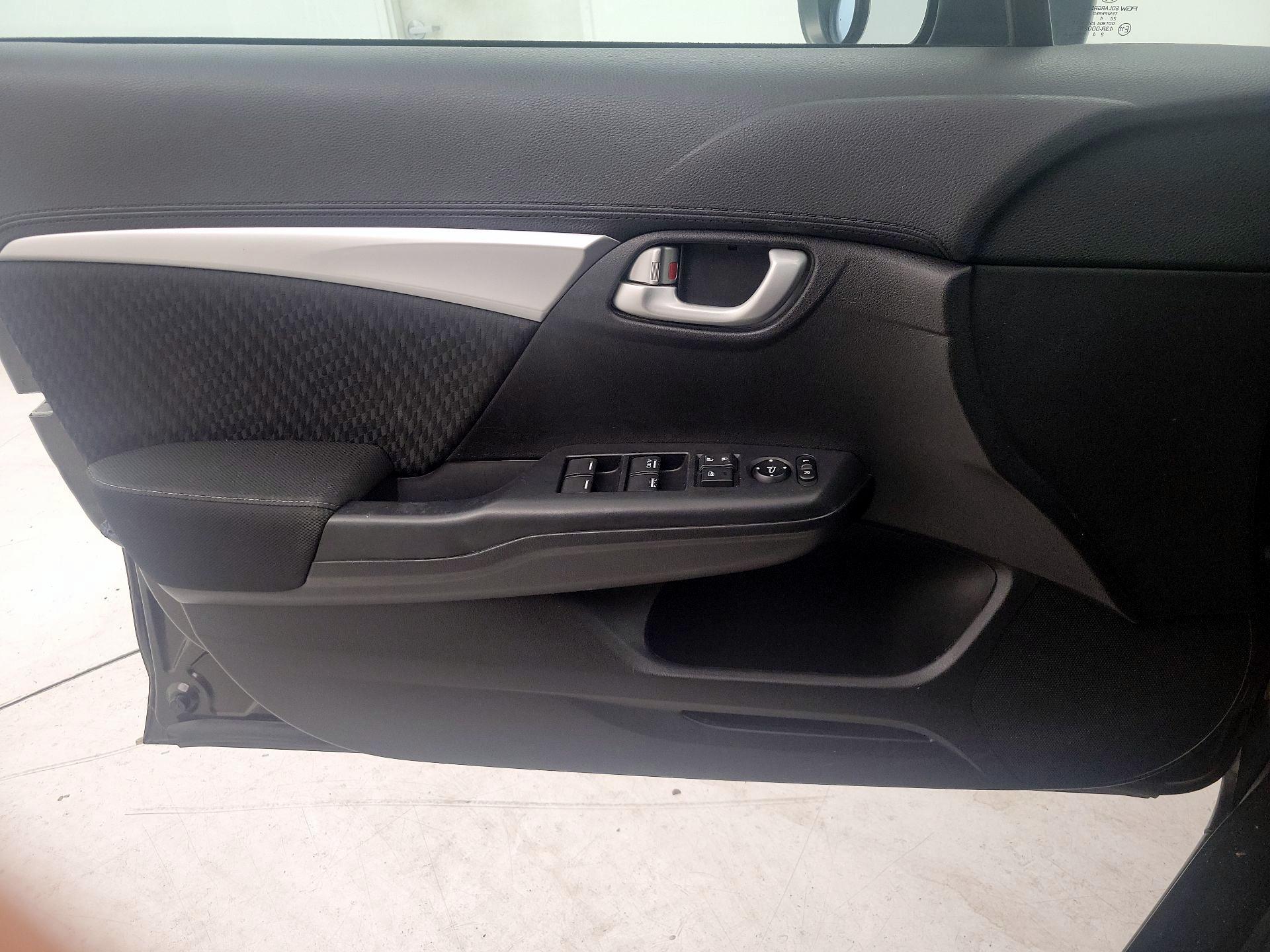 Thumbnail: 2014 Honda Civic - 12