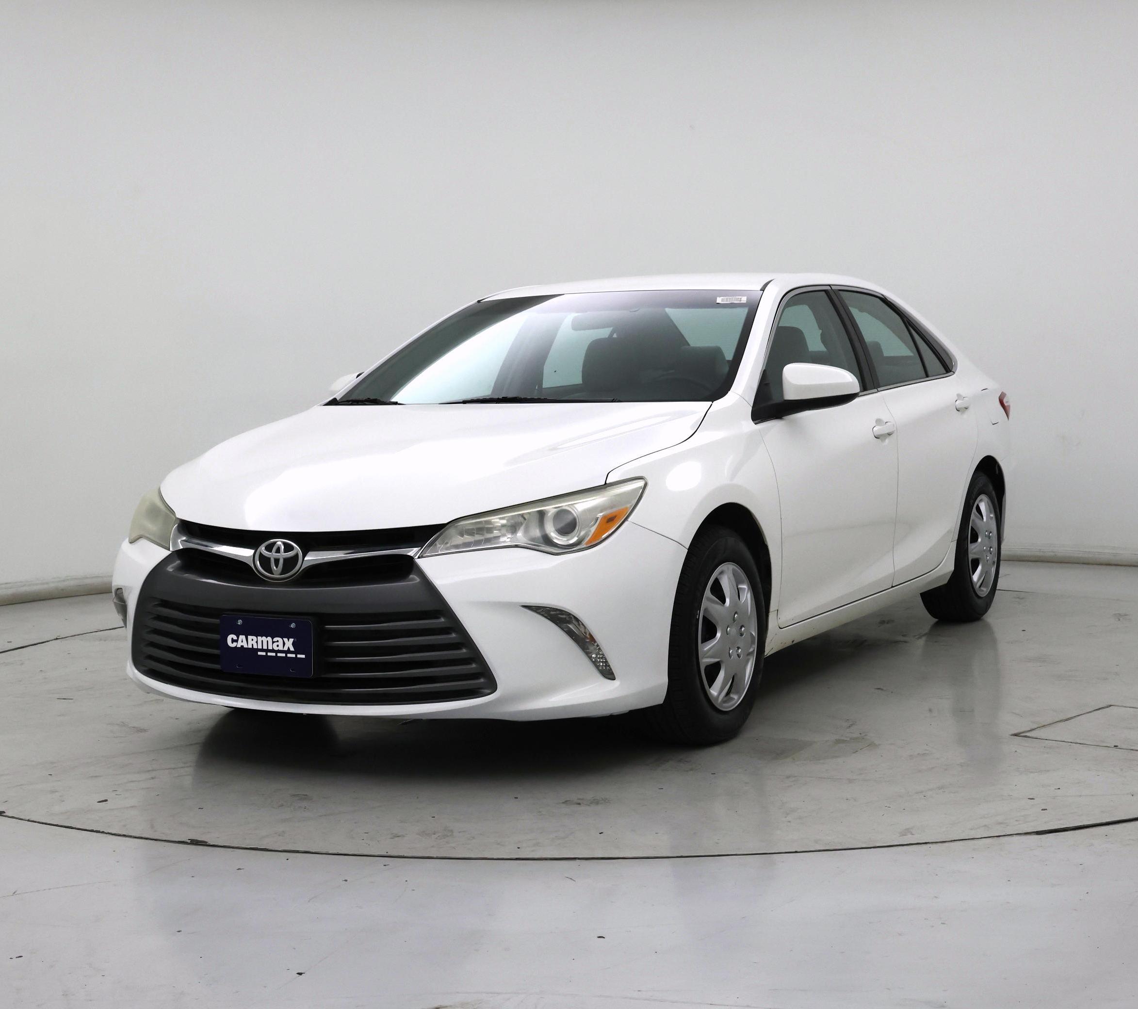 Thumbnail: 2016 Toyota Camry - 4