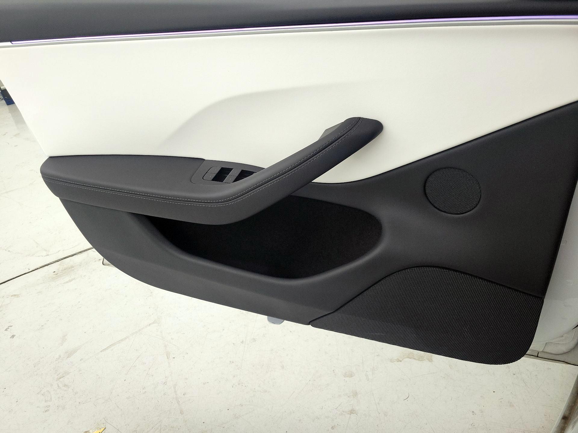 Thumbnail: 2024 Tesla Model 3 - 12