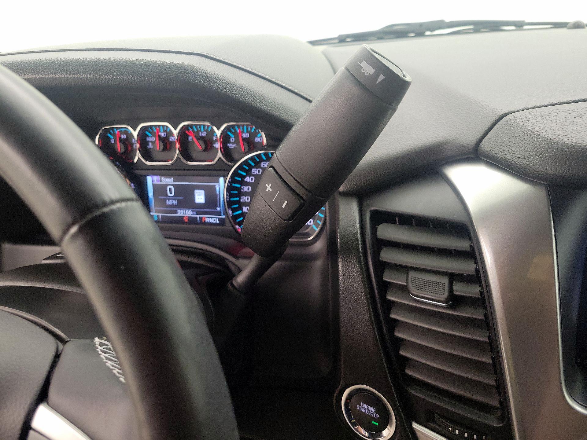 Thumbnail: 2020 Chevrolet Tahoe - 18
